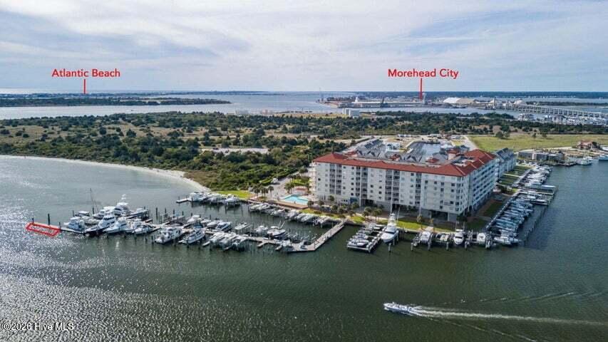 100 Olde Towne Yacht Club Road B19,Beaufort