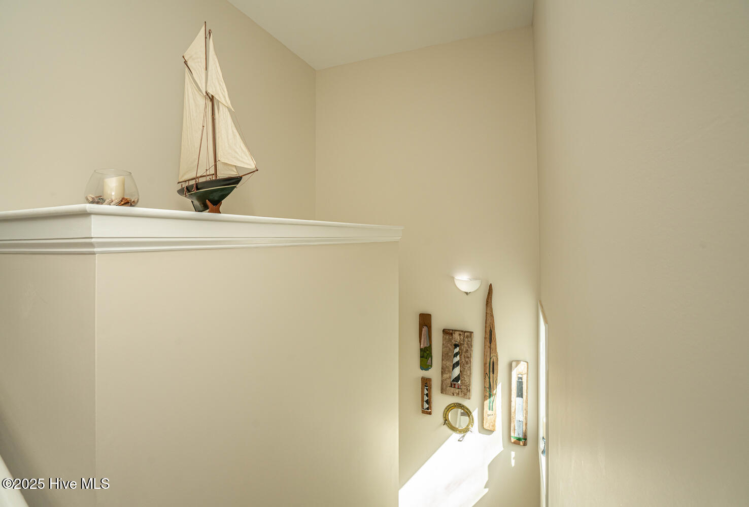 100532611 | Photo 56