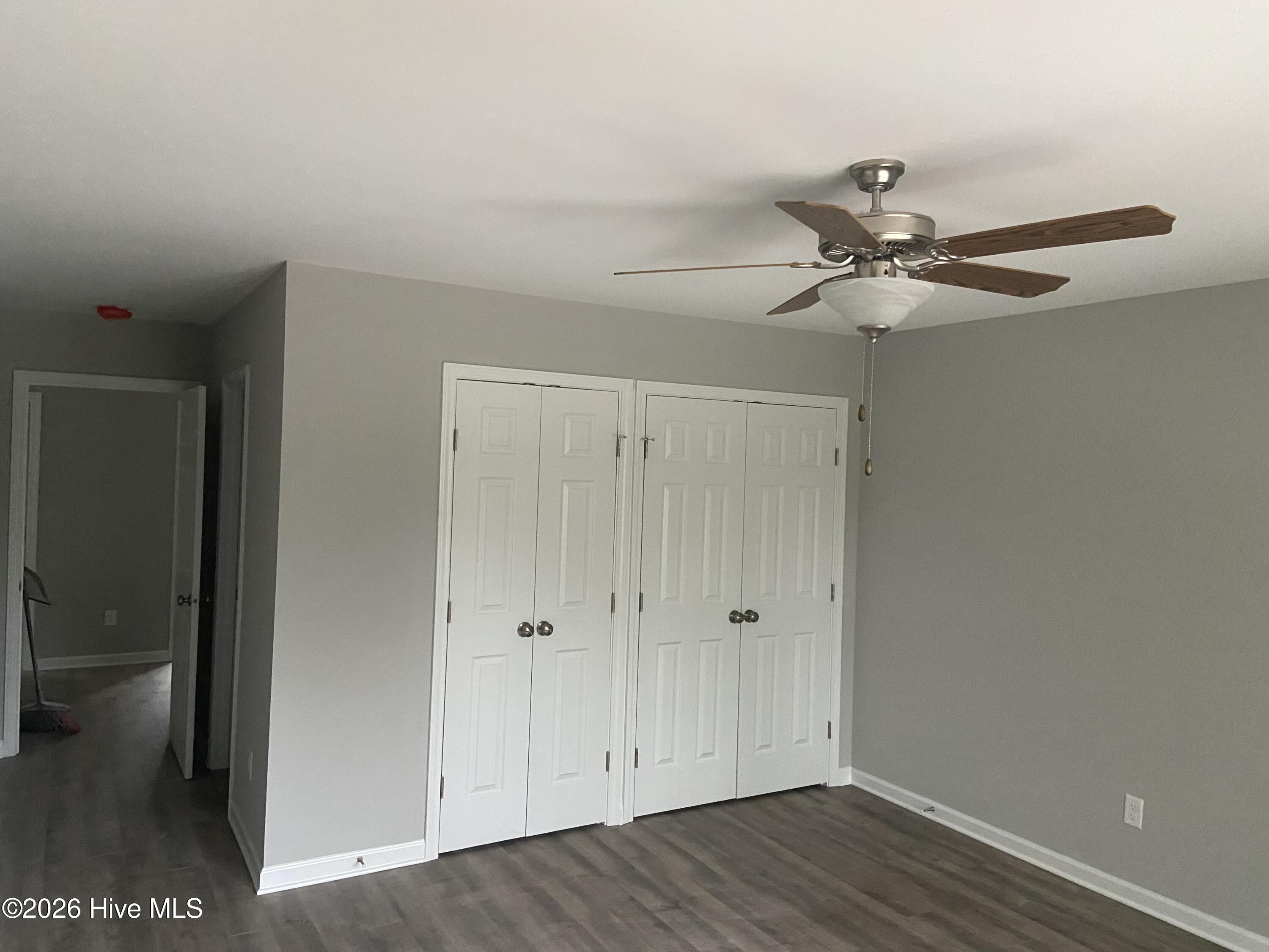 100561897 | Photo 26