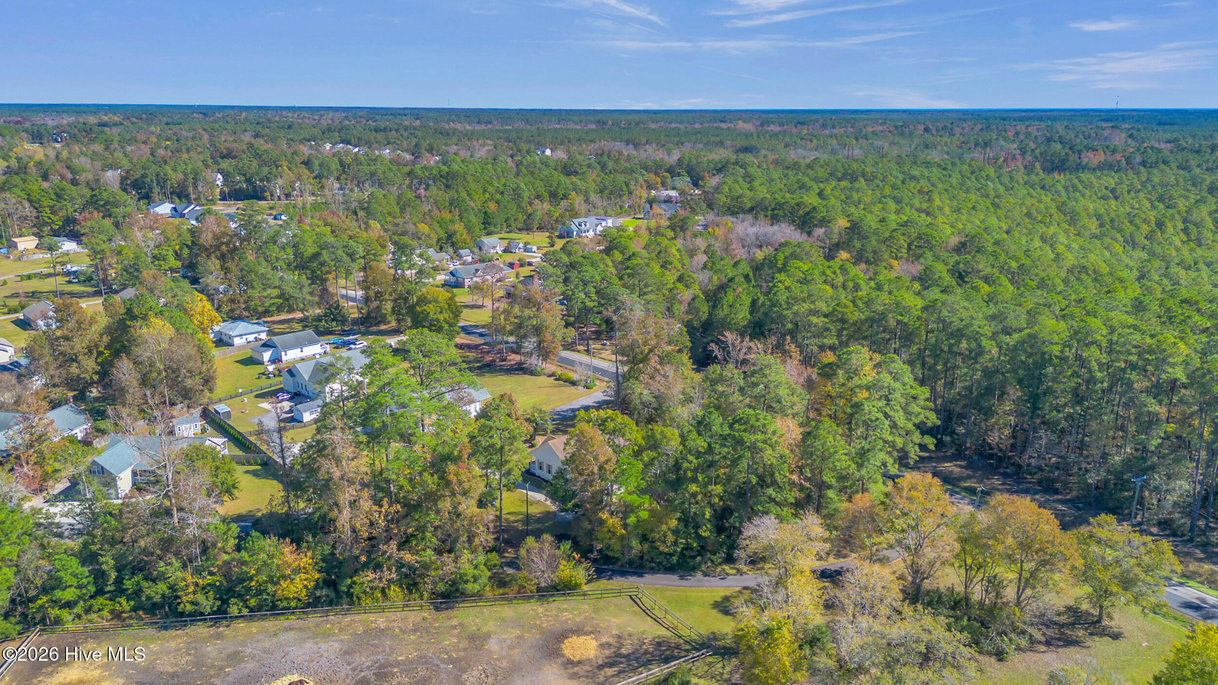 100552694 | Photo 40