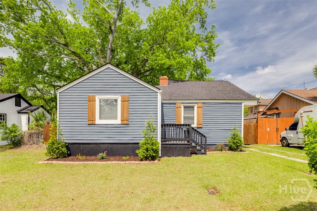 Homes for sale in Savannah, GA | 1924 Utah St, Savannah, GA 31404 | MLS# SA353437
