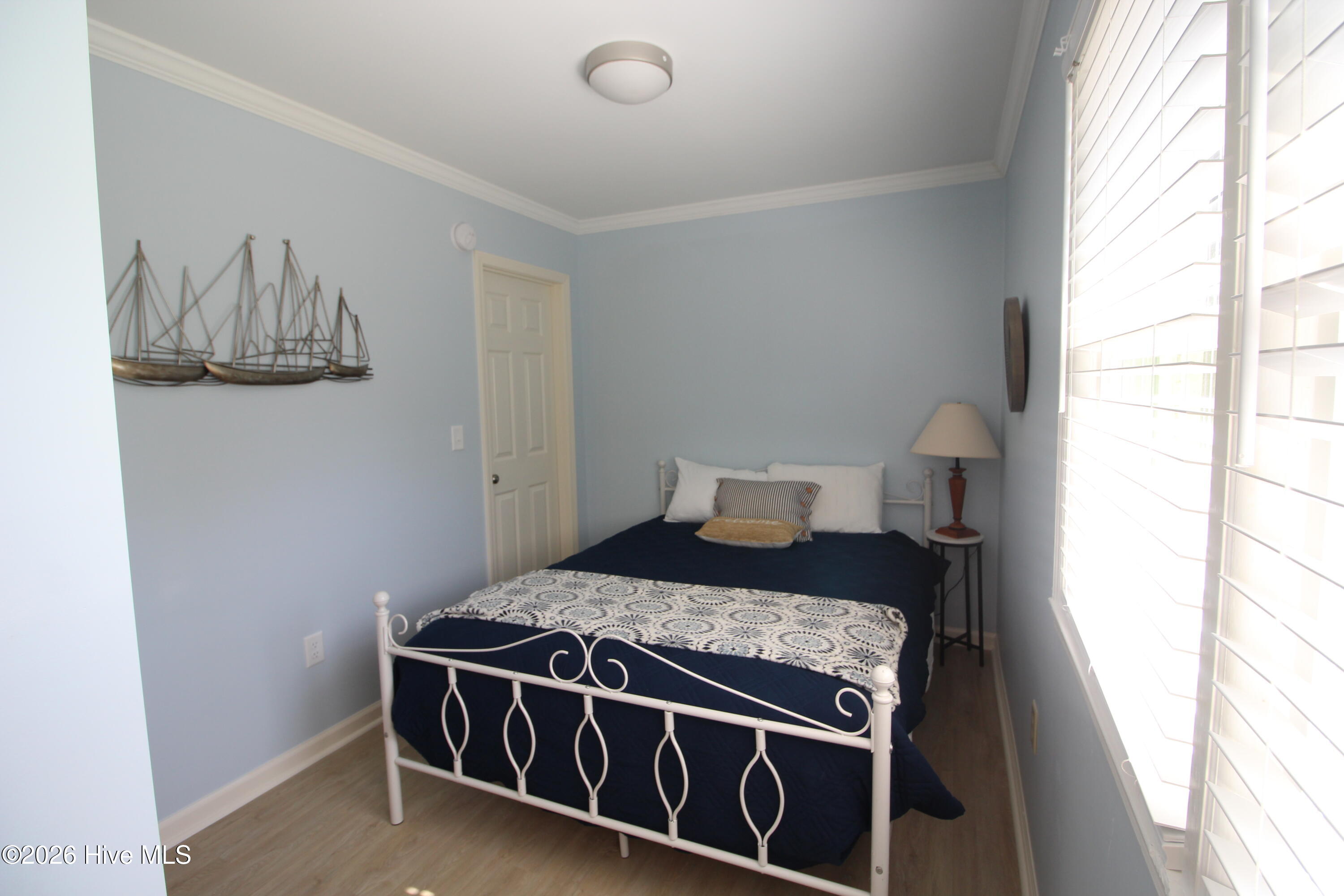 100551214 | Photo 13