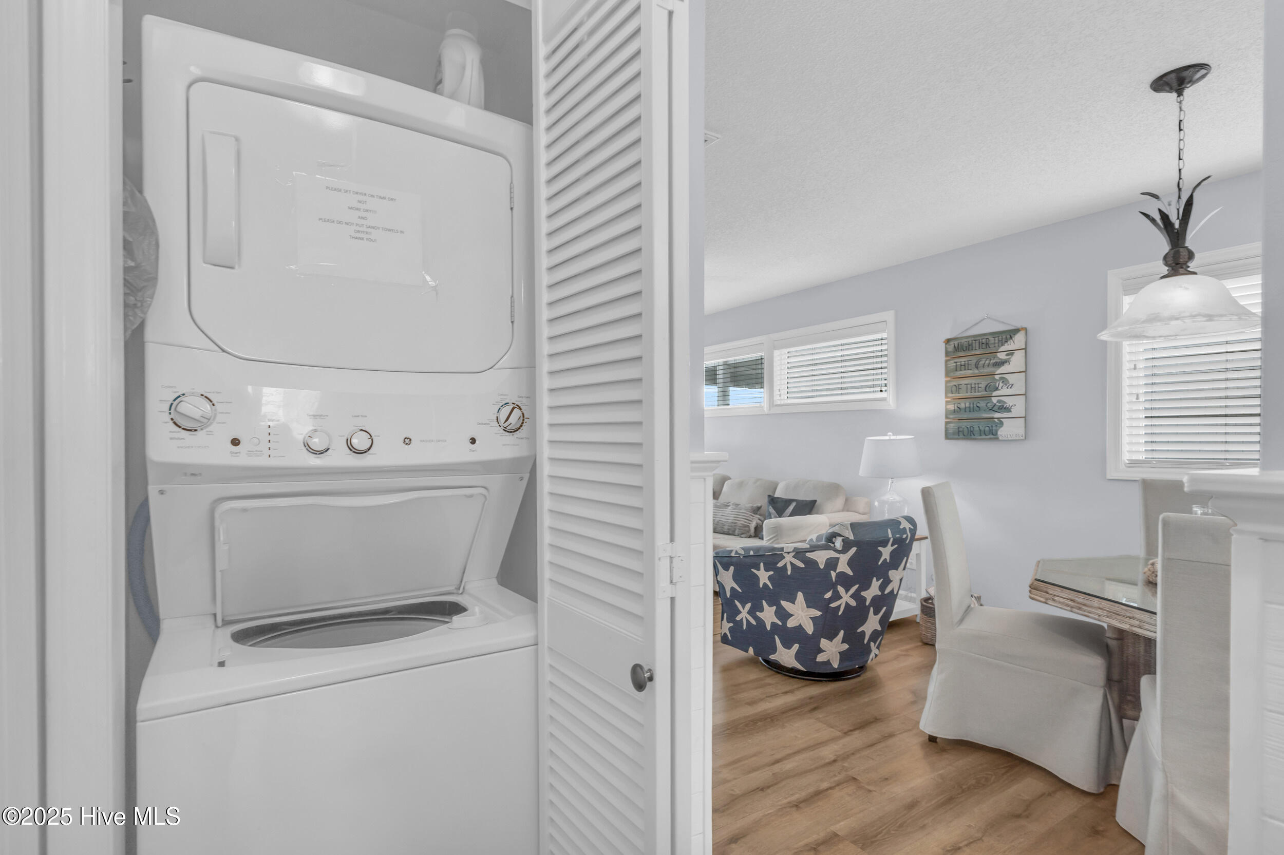 100538531 | Photo 21