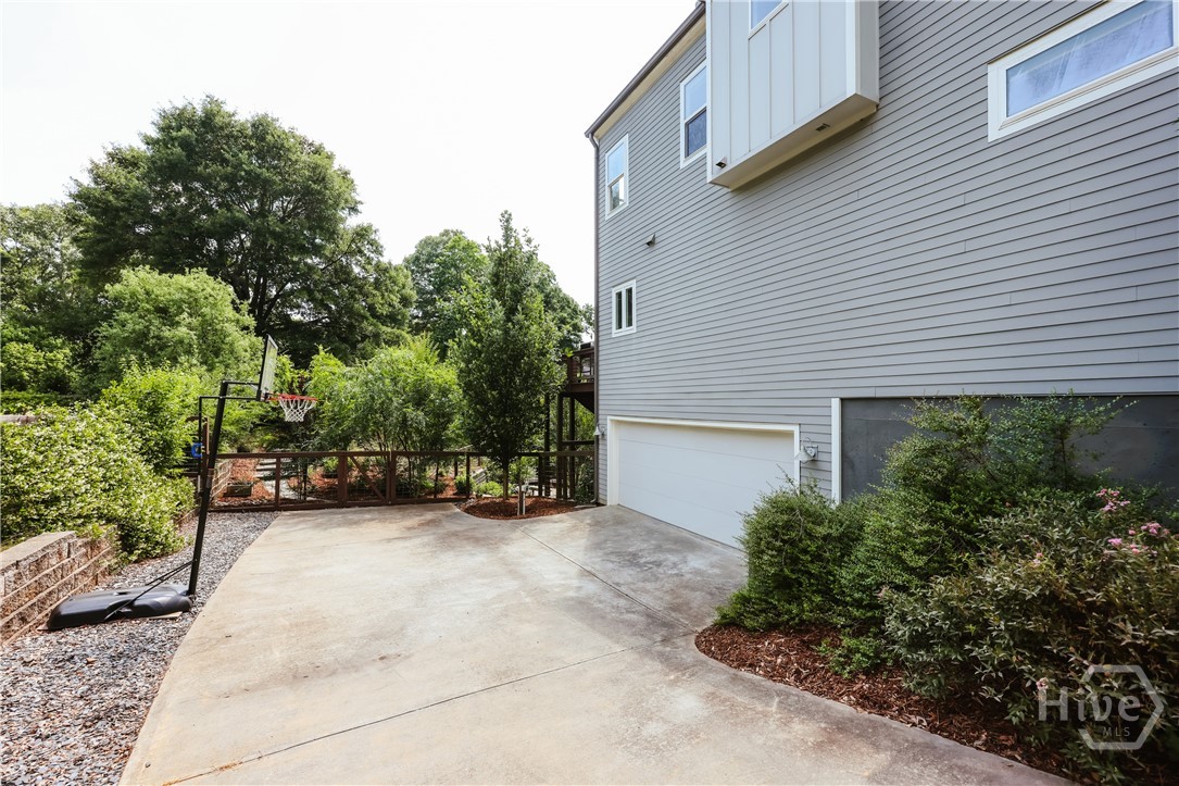 157 Crawford Avenue