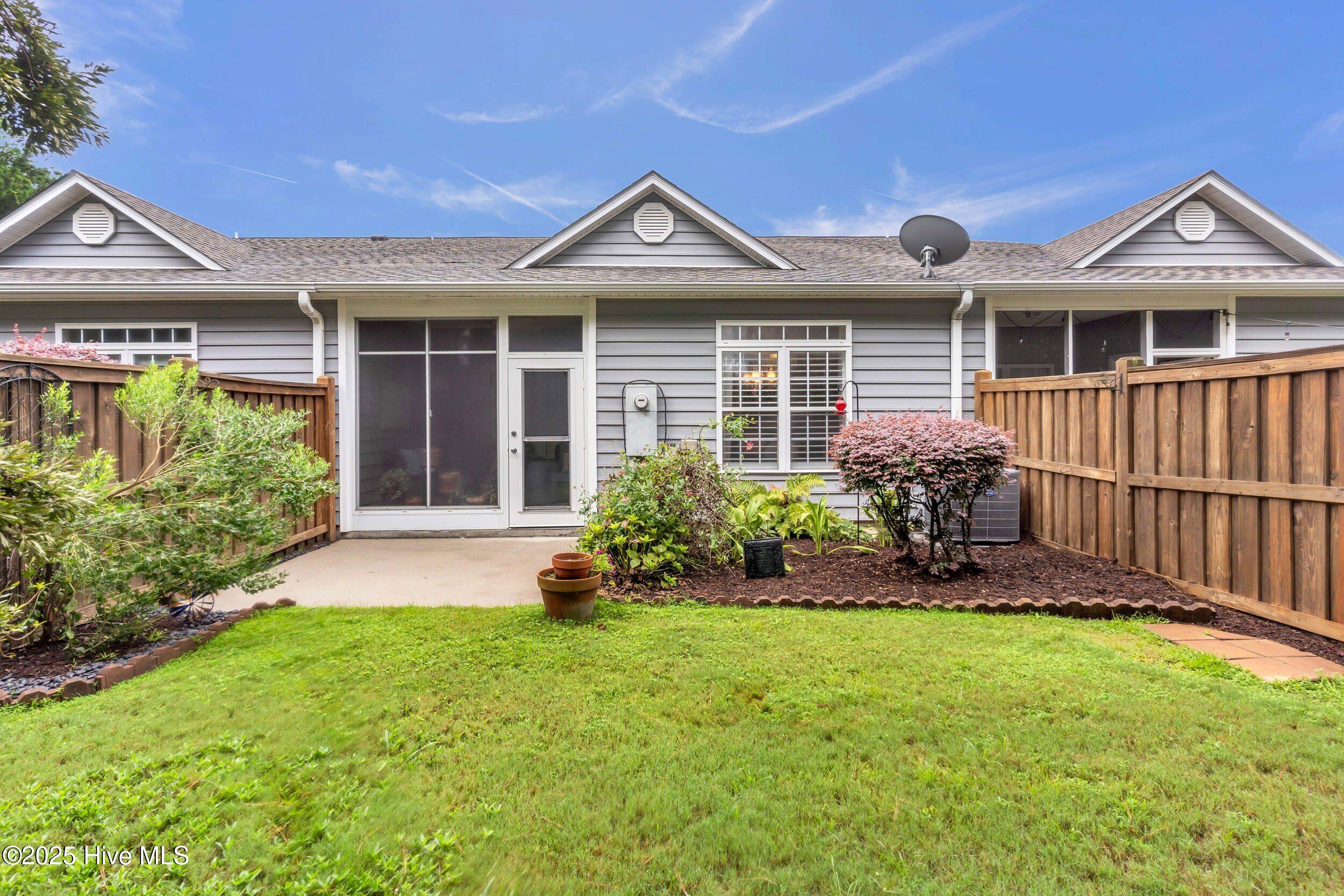 106 Kellerton Court, Winnabow, NC 28479 – photo 18: 106 Kellerton Ct-00027