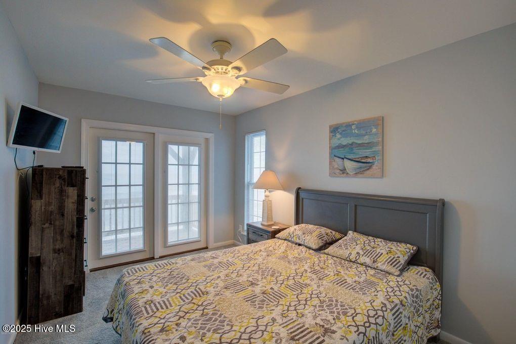 100518662 | Photo 11