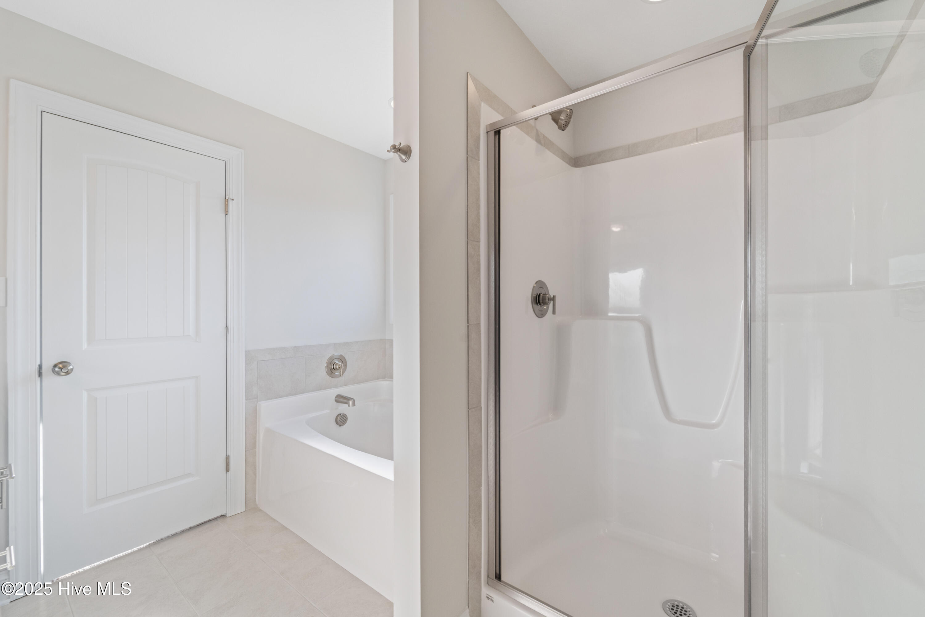 100519701 | Photo 22