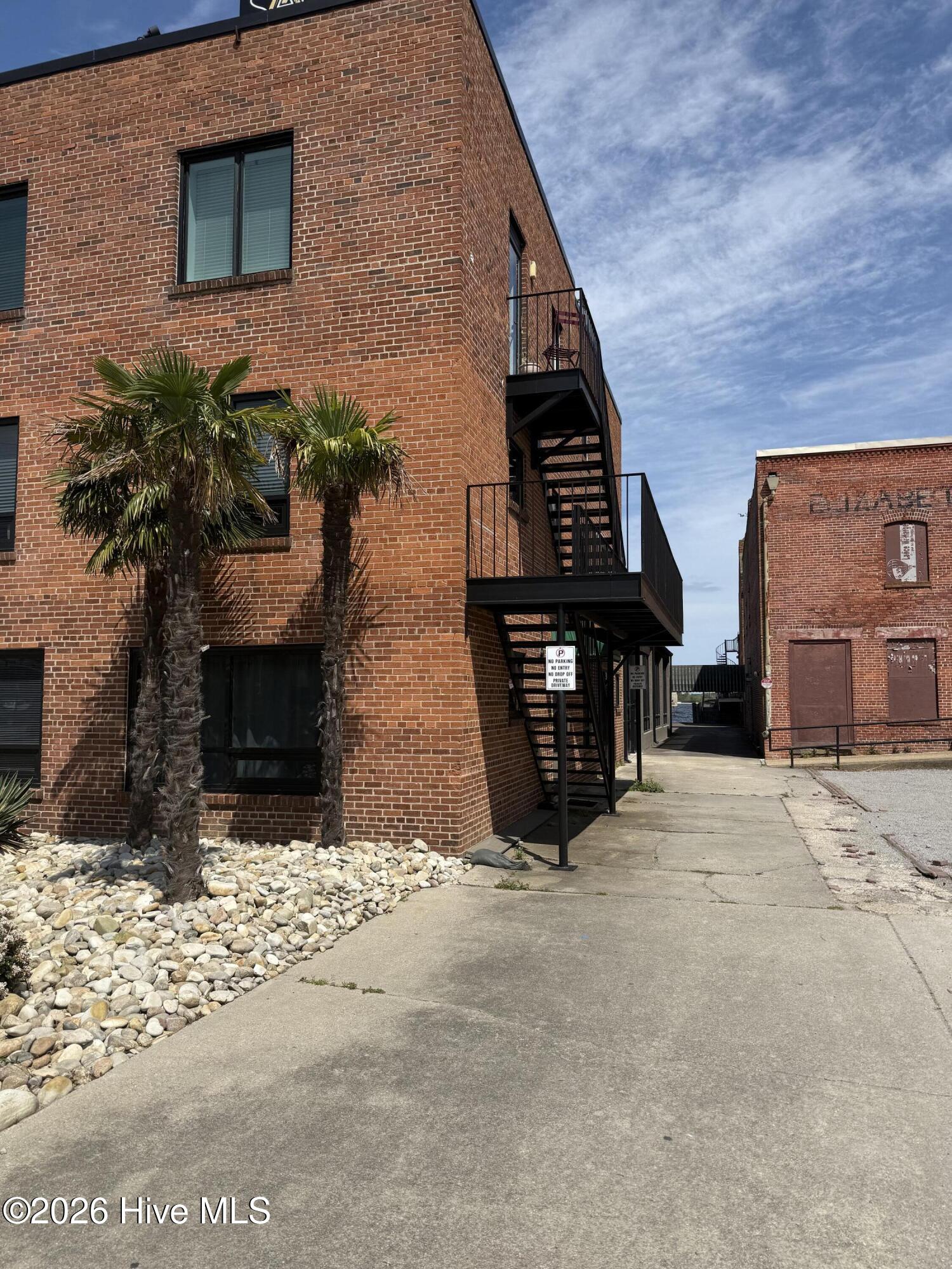 Homes for sale in Elizabeth City, NC | 400 S Water St #Suite 302, Elizabeth City, NC 27909 | MLS# 100558028