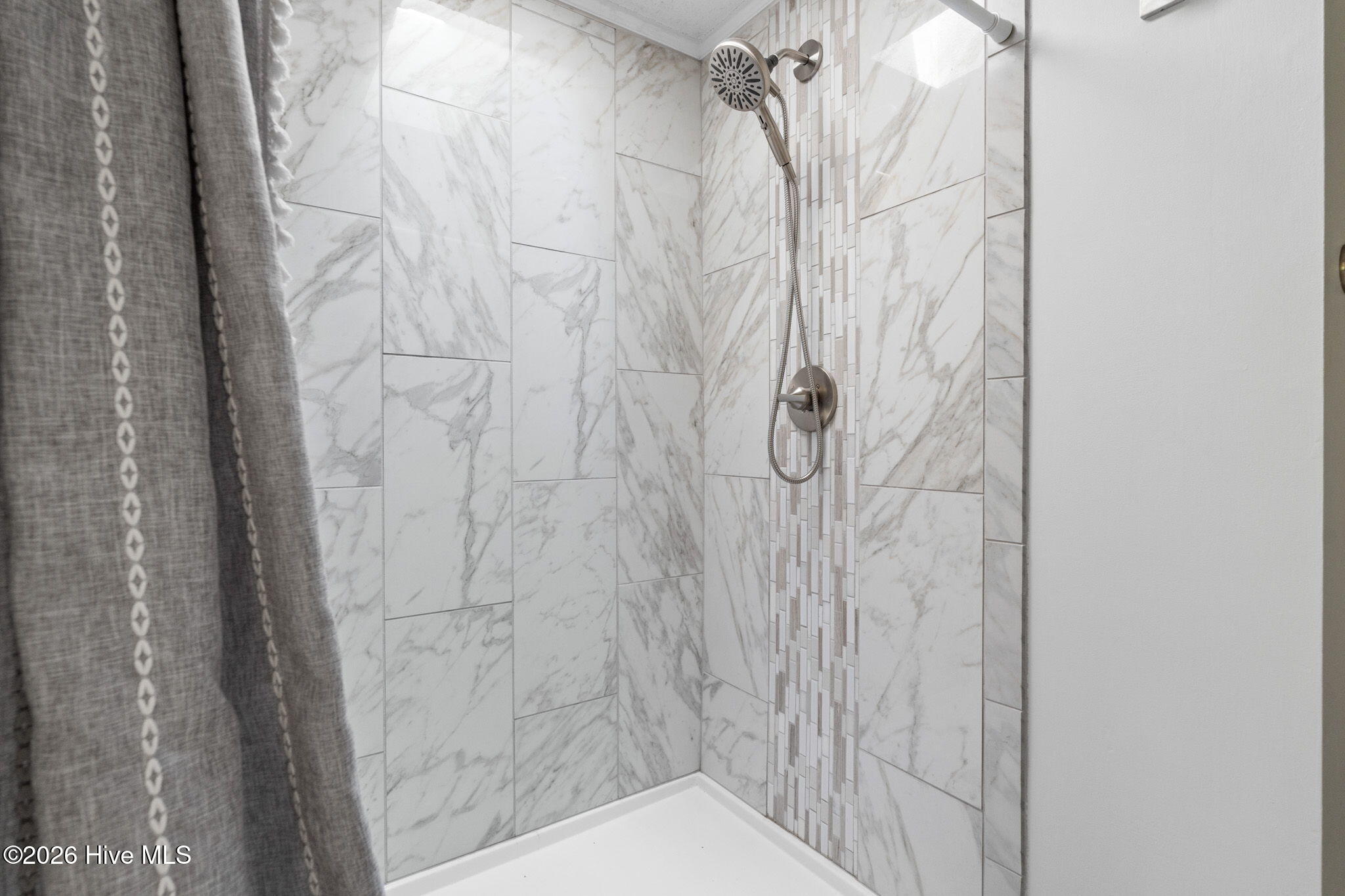 100555221 | Photo 29