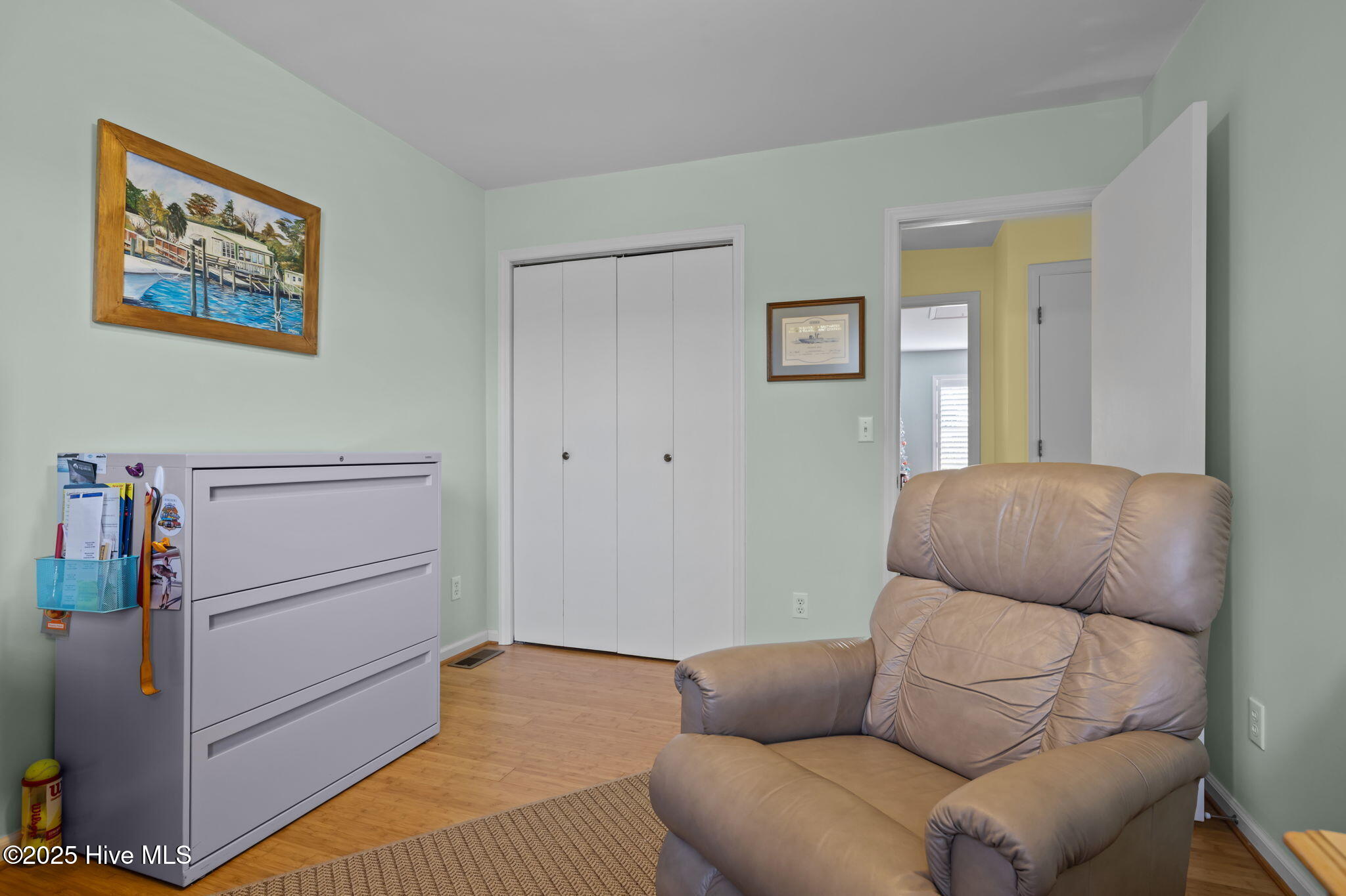 100542627 | Photo 29