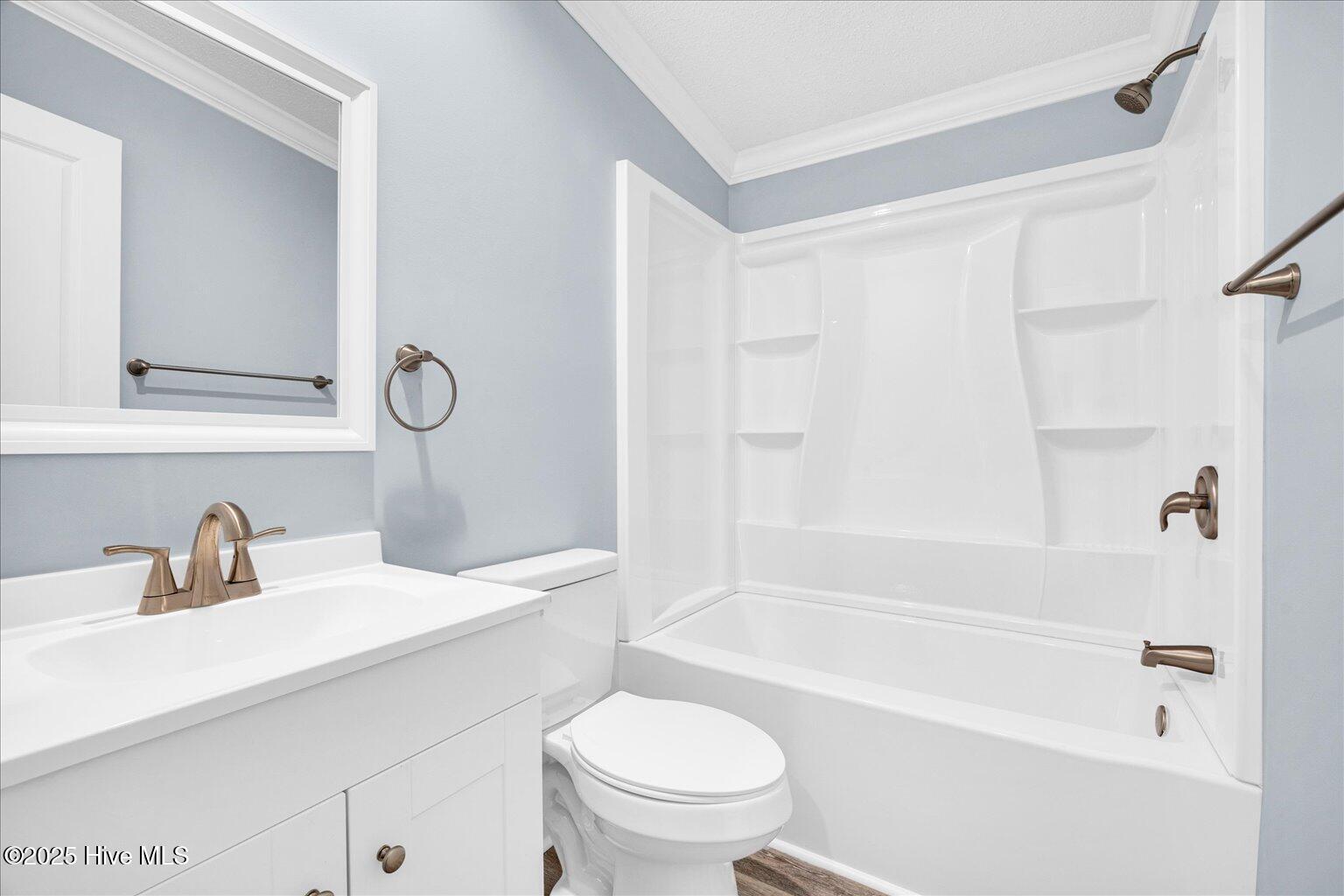 100512126 | Photo 23