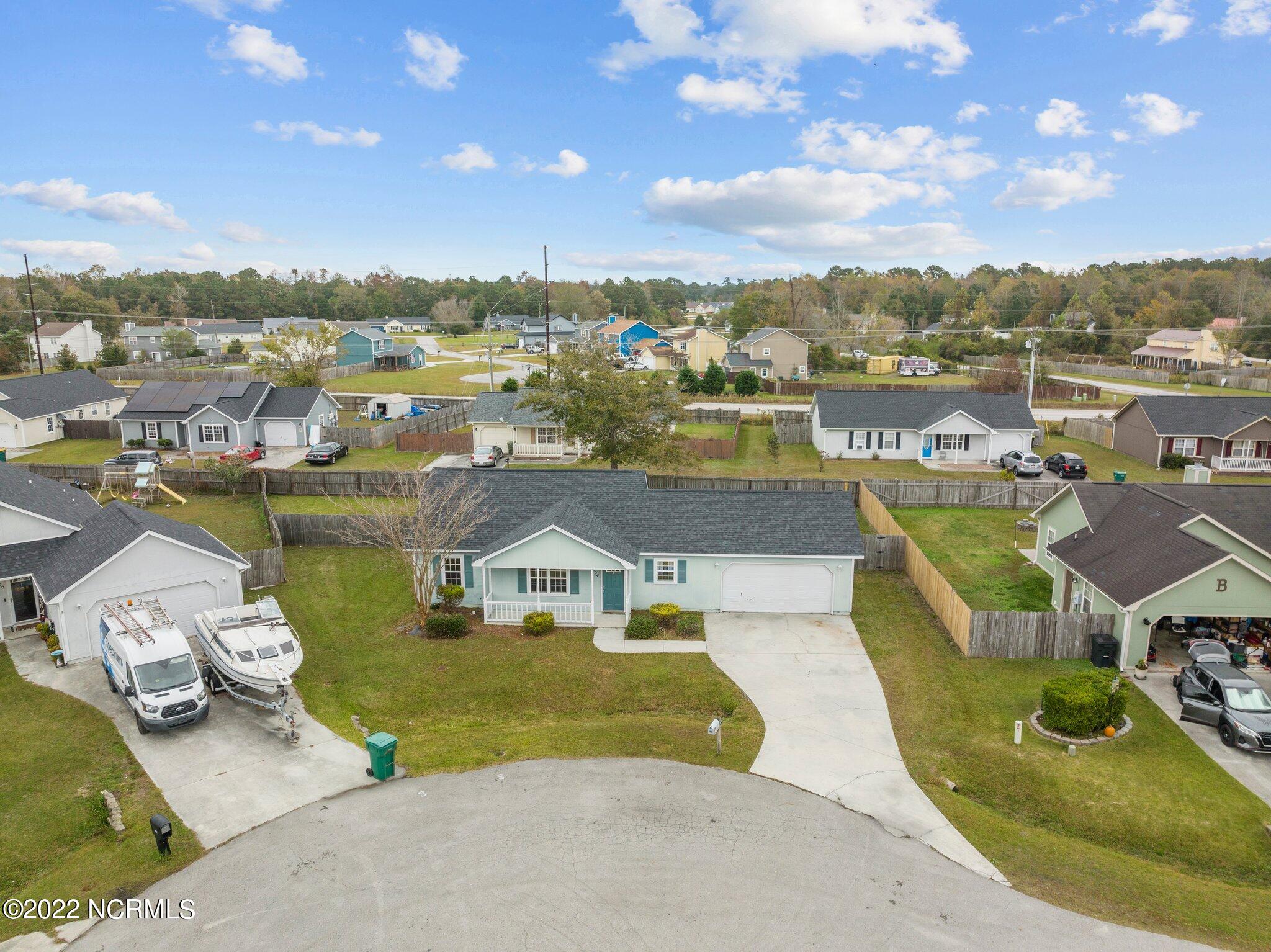 100550244 | Photo 43