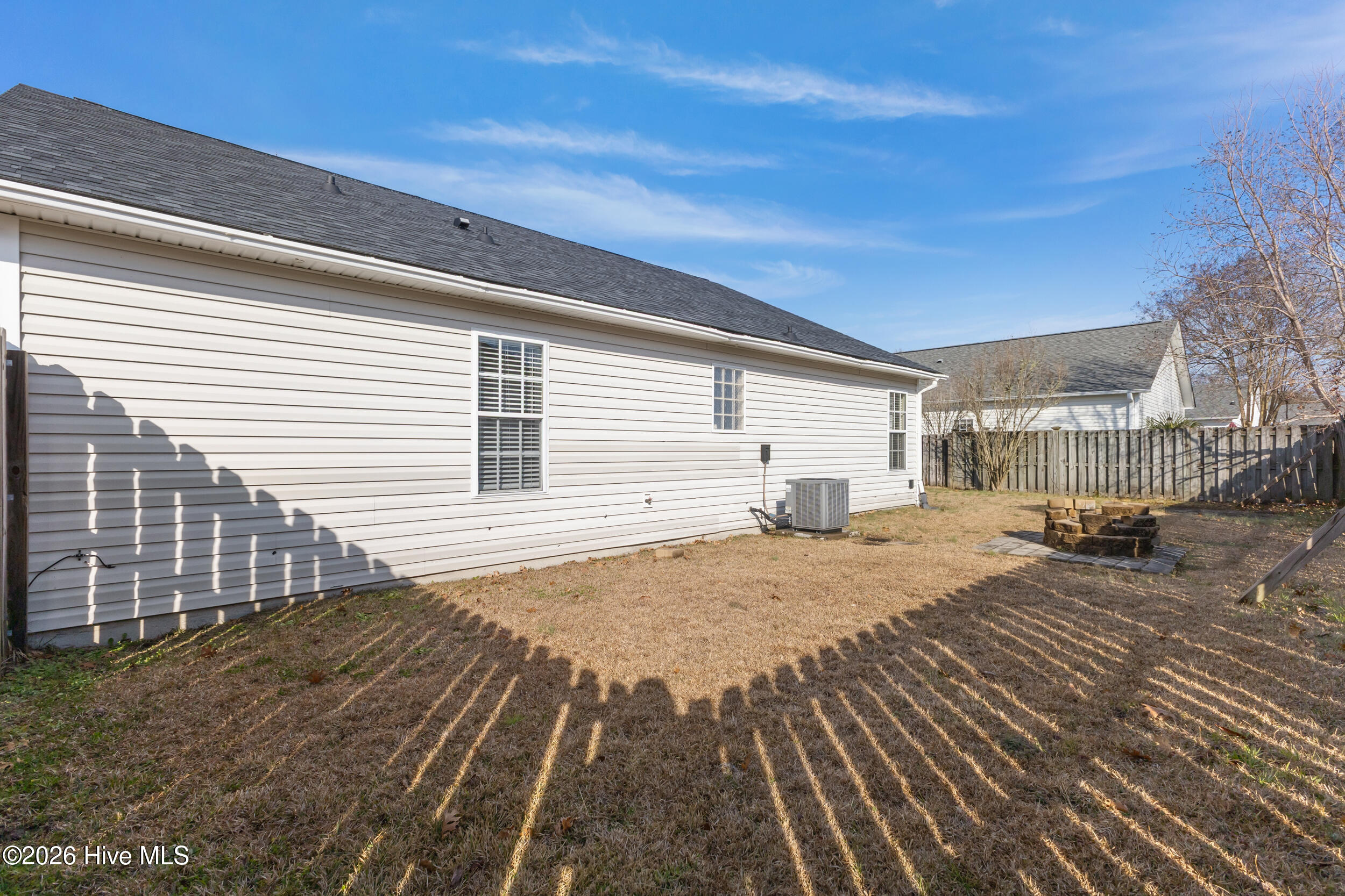 100553456 | Photo 34