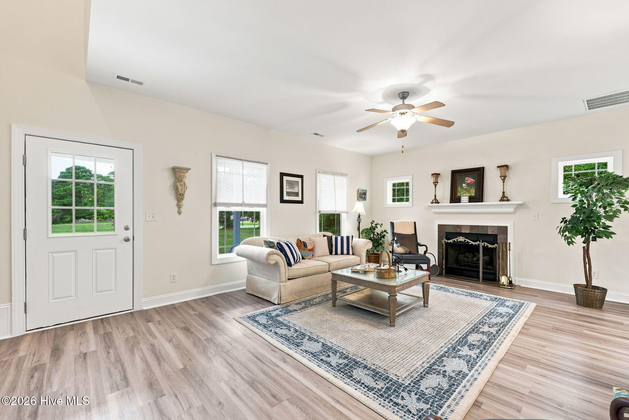 387 Barrington Ridge,Newport
