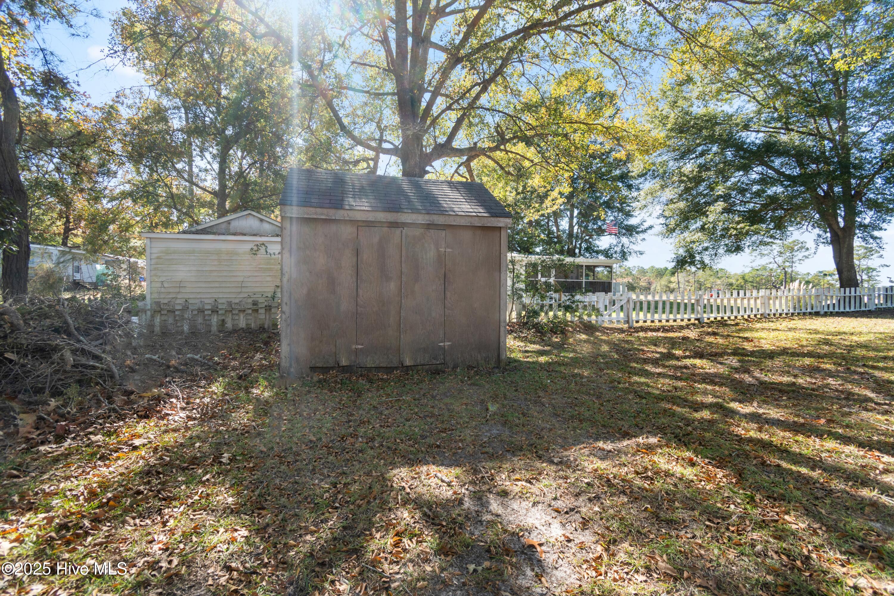 100541148 | Photo 32