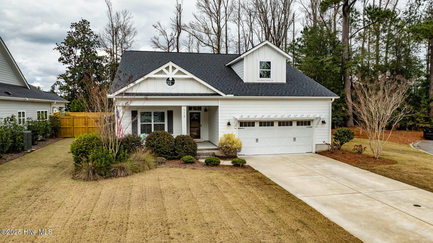 100544096 | Photo 43