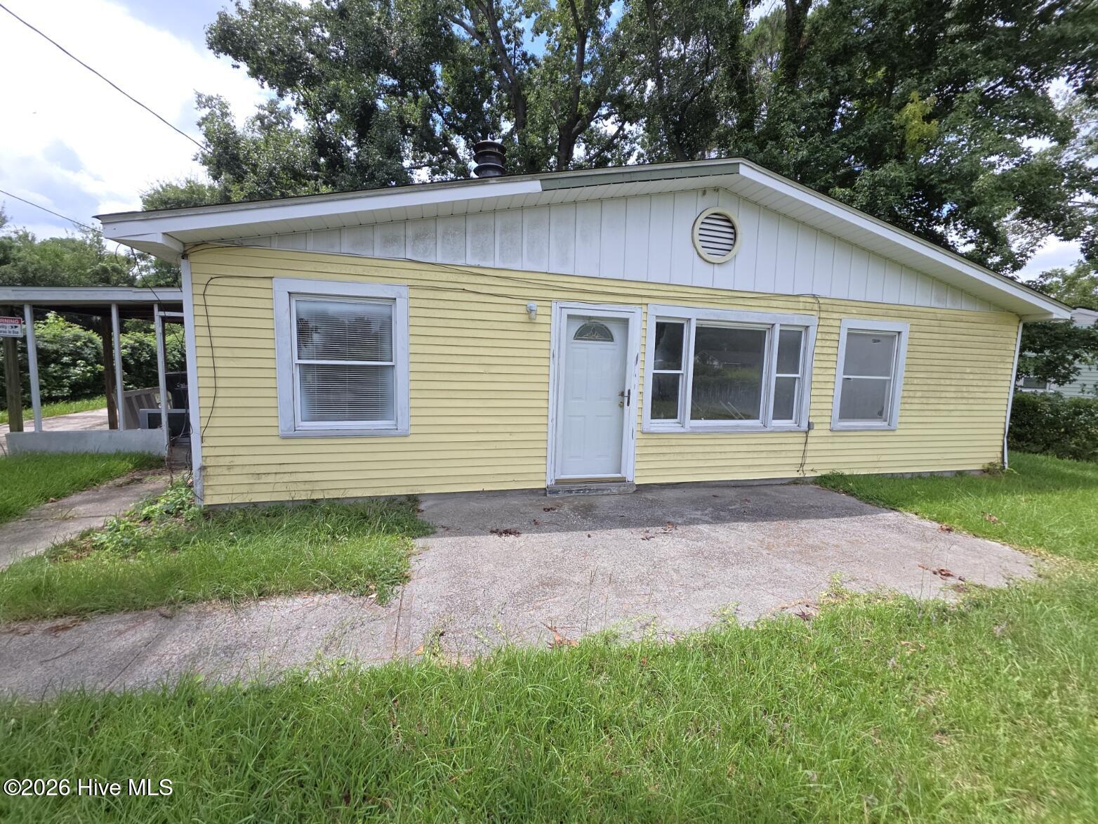 Featured Listings Featured Listings