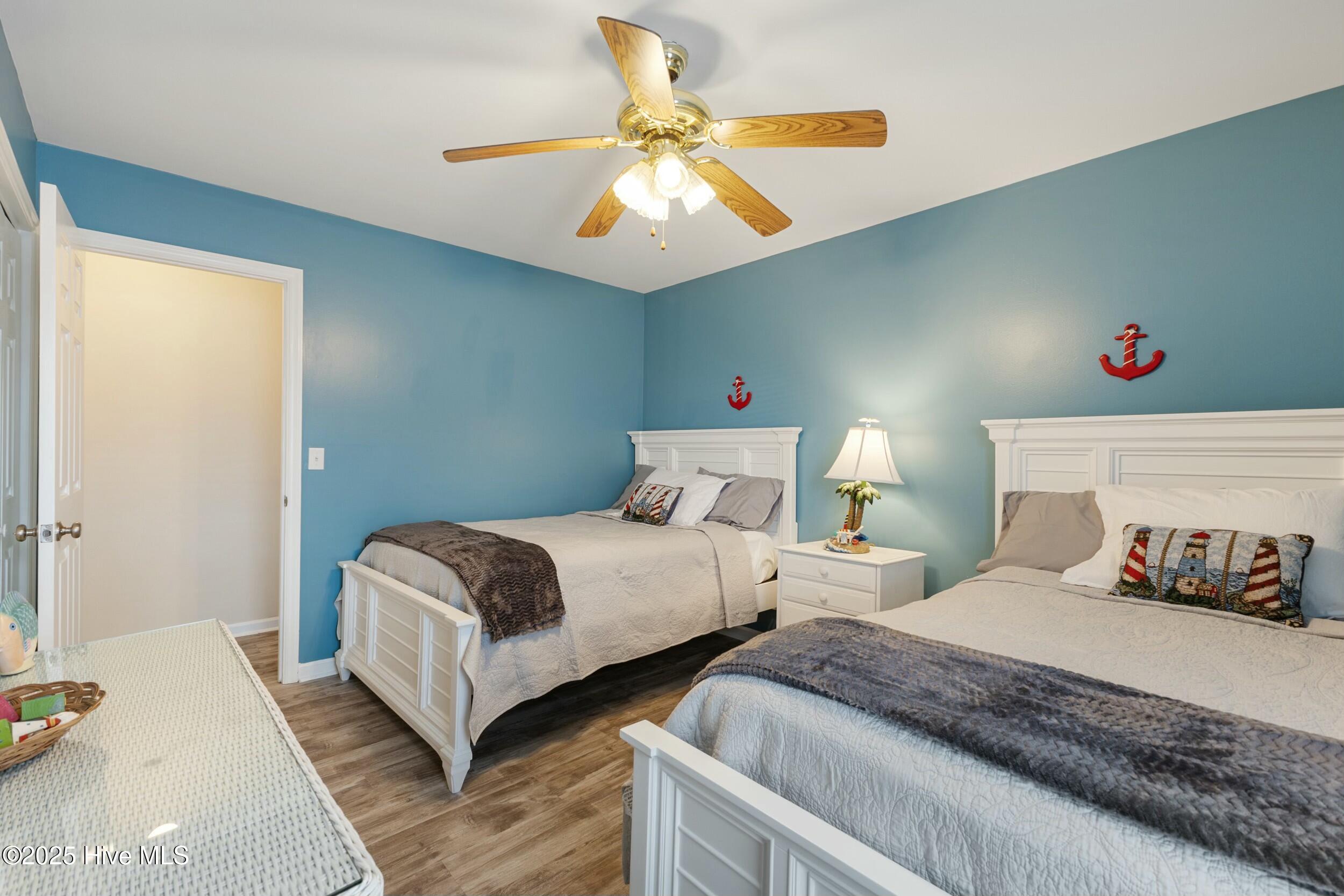 100553137 | Photo 18