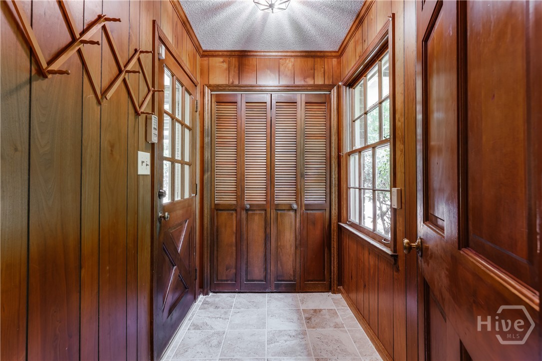 100 Robin Road, Athens, GA 30605 Listing Photo  13