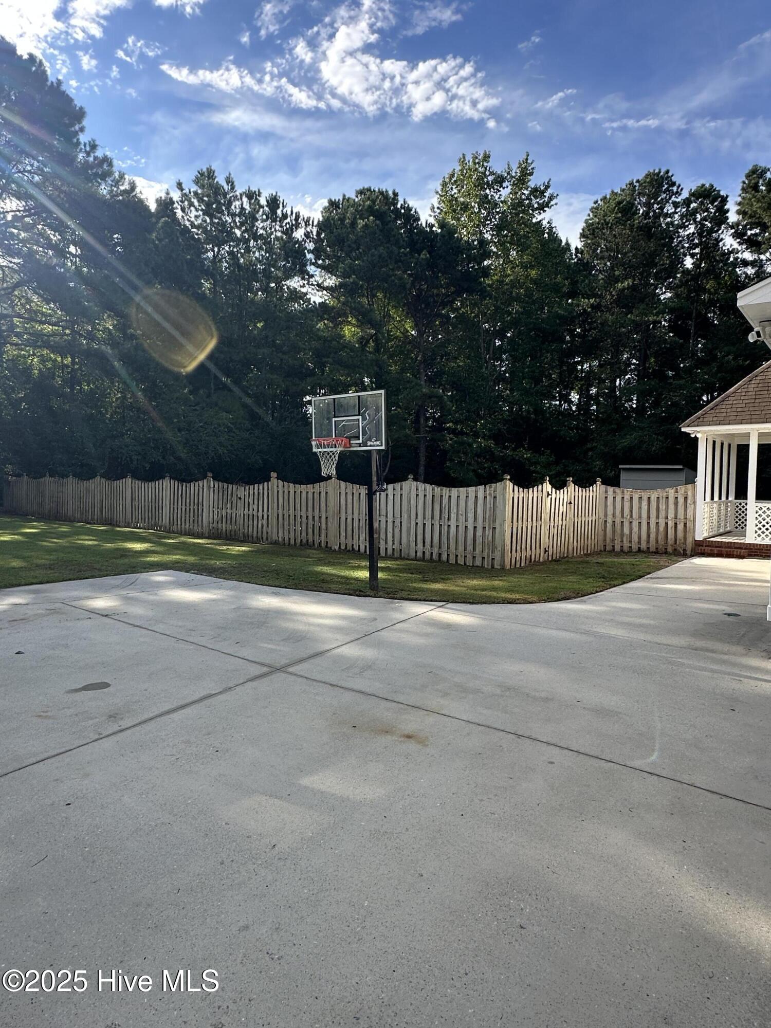 100524744 | Photo 55