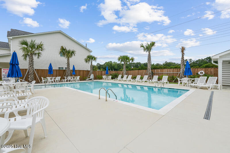 100521543 | Photo 18