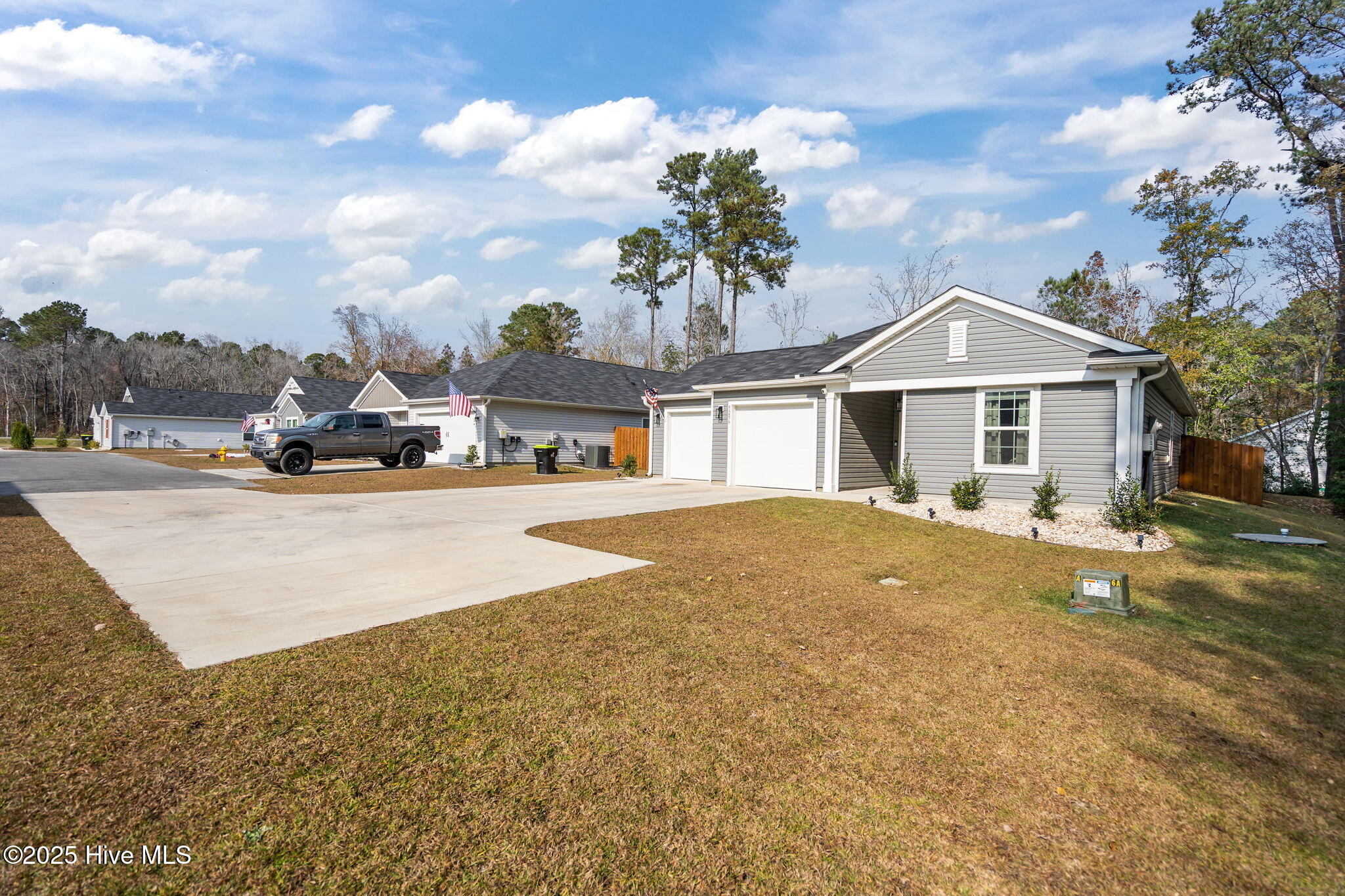 100542691 | Photo 31