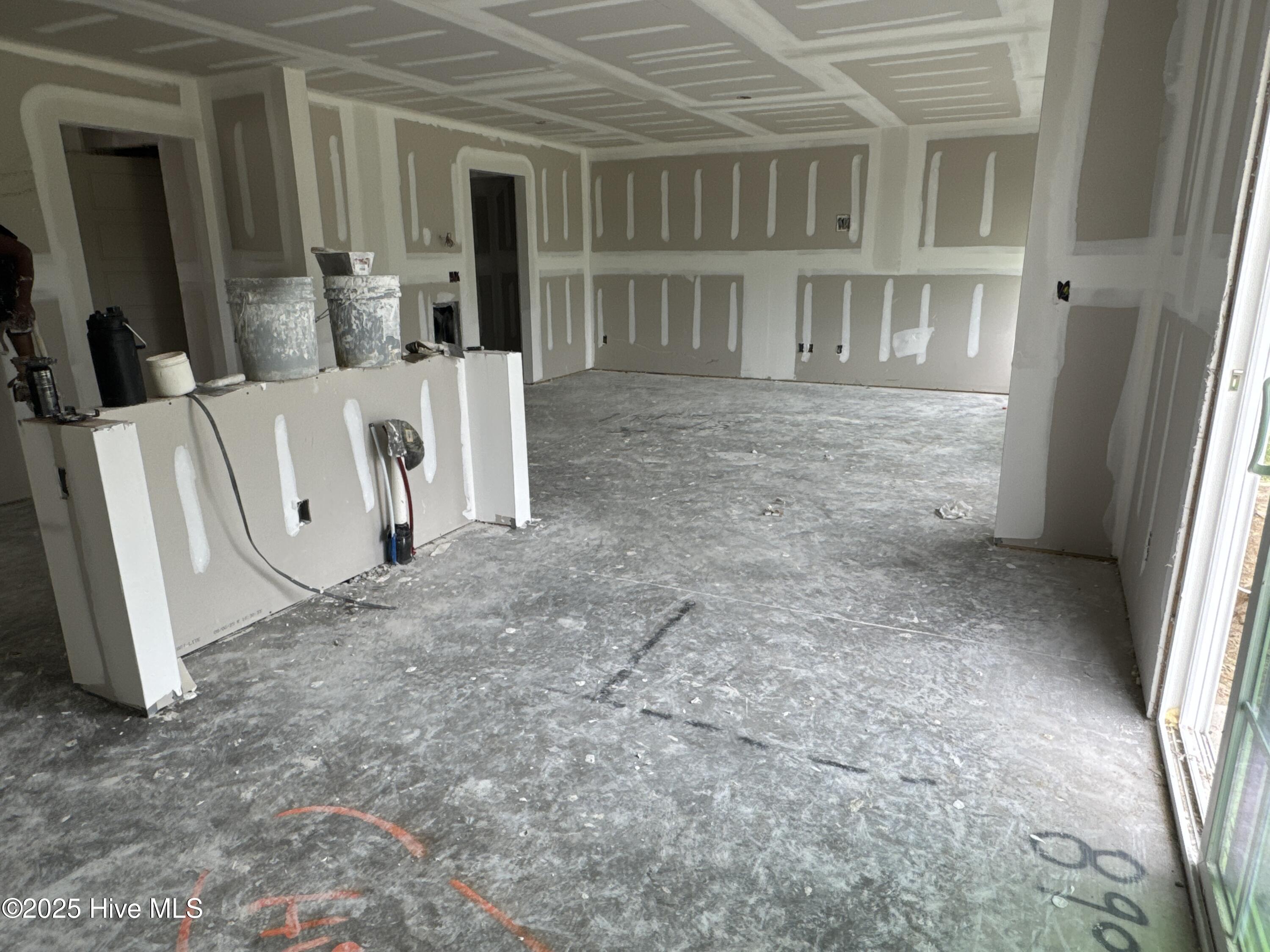 Lot 67 105 Twin Pines Ct. Kitchen to Liv