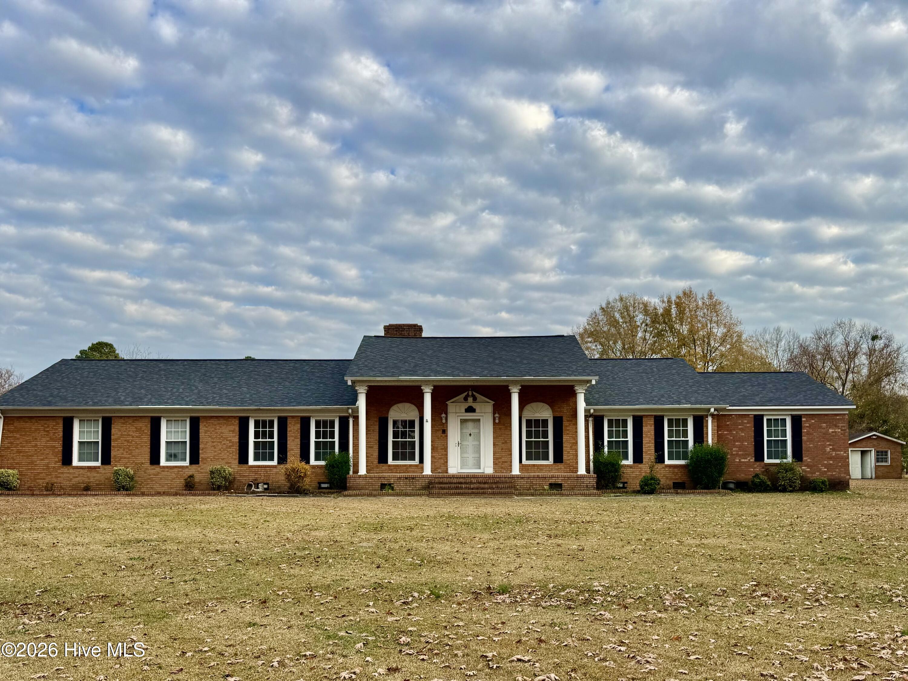 2112 Leon Drive, Greenville, NC 27858 Listing Photo  1