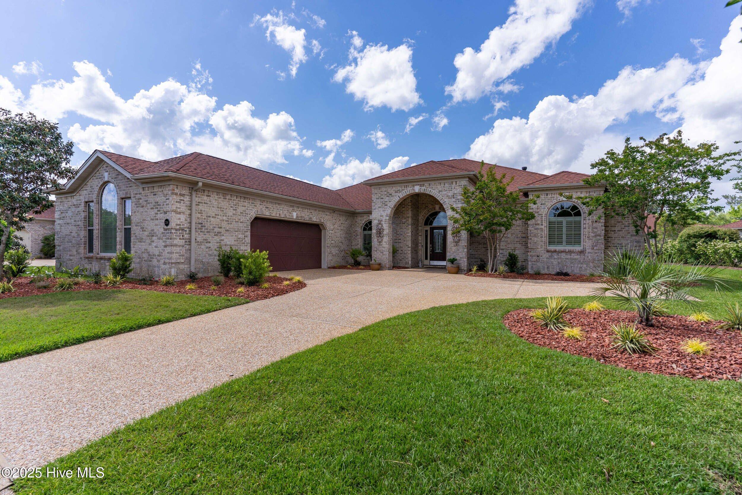 100543015 | Photo 37