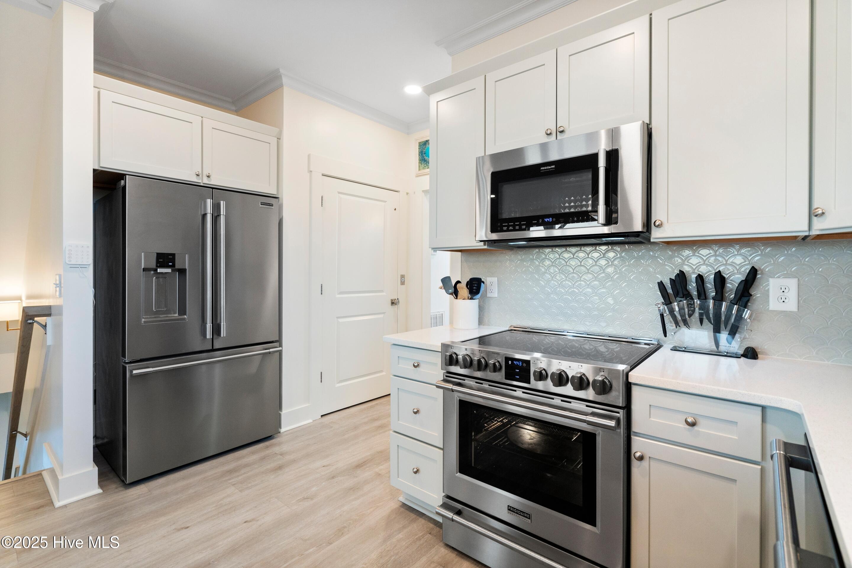 100540590 | Photo 13