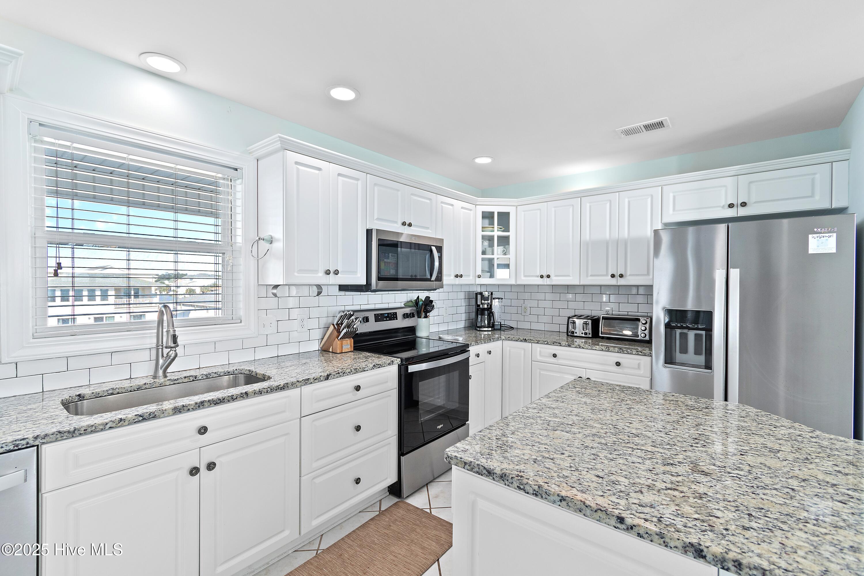 100541214 | Photo 20