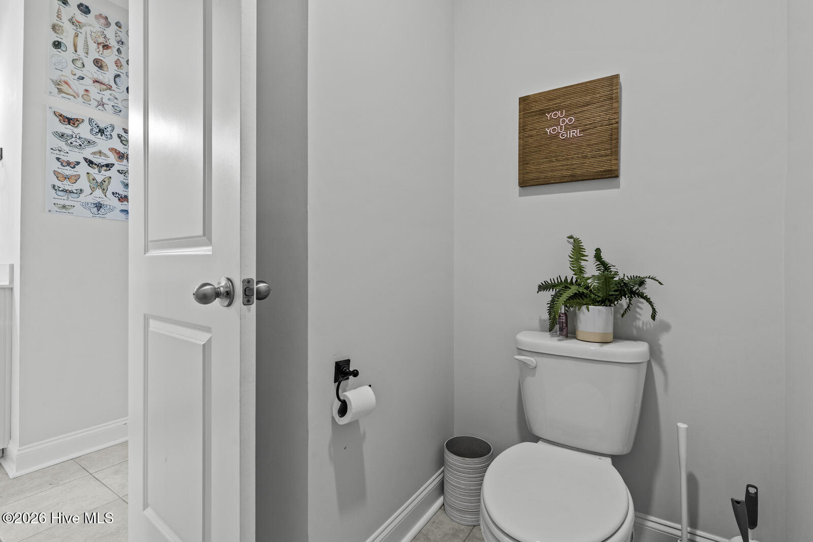 100561463 | Photo 41