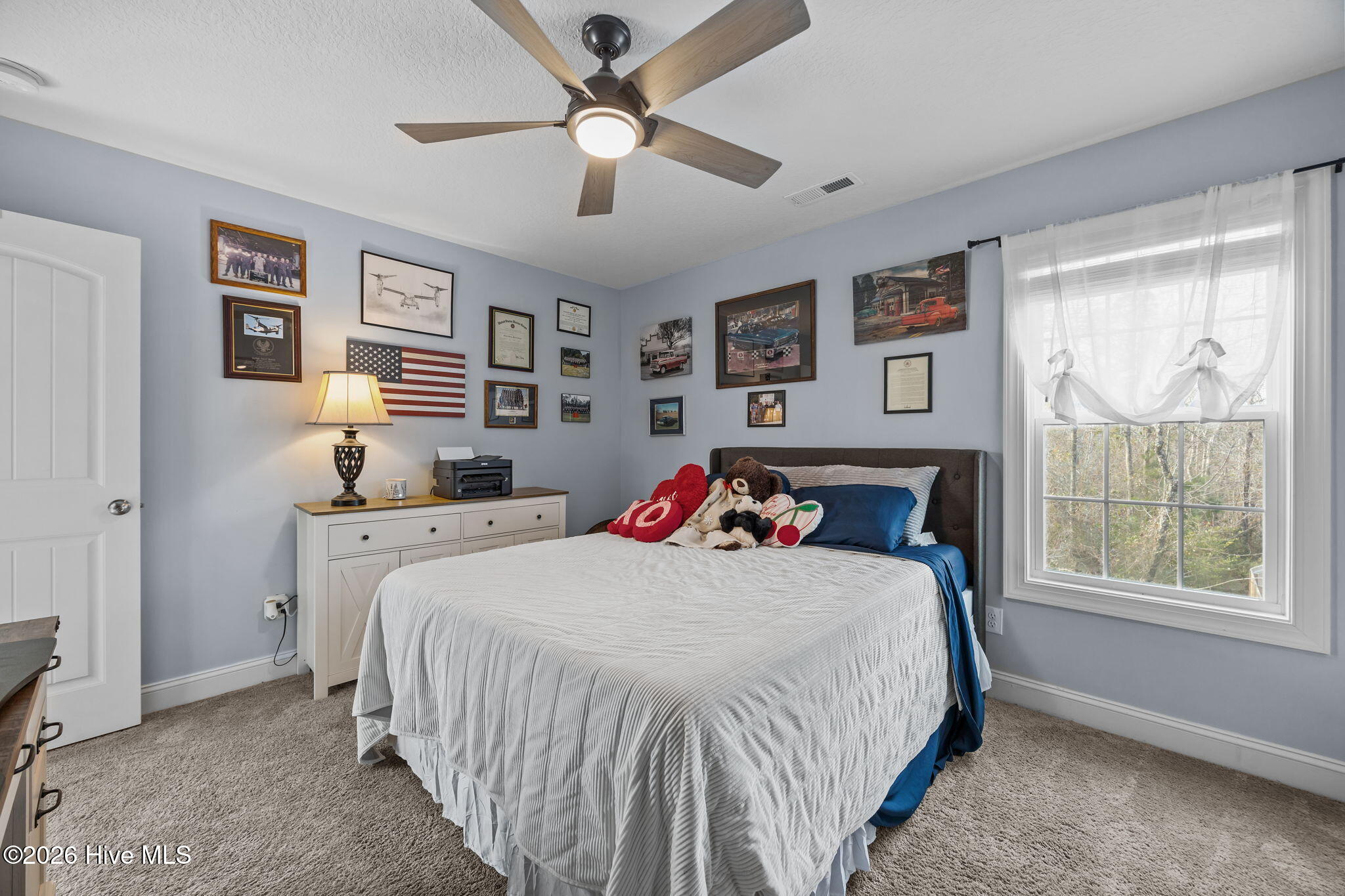 100551415 | Photo 27