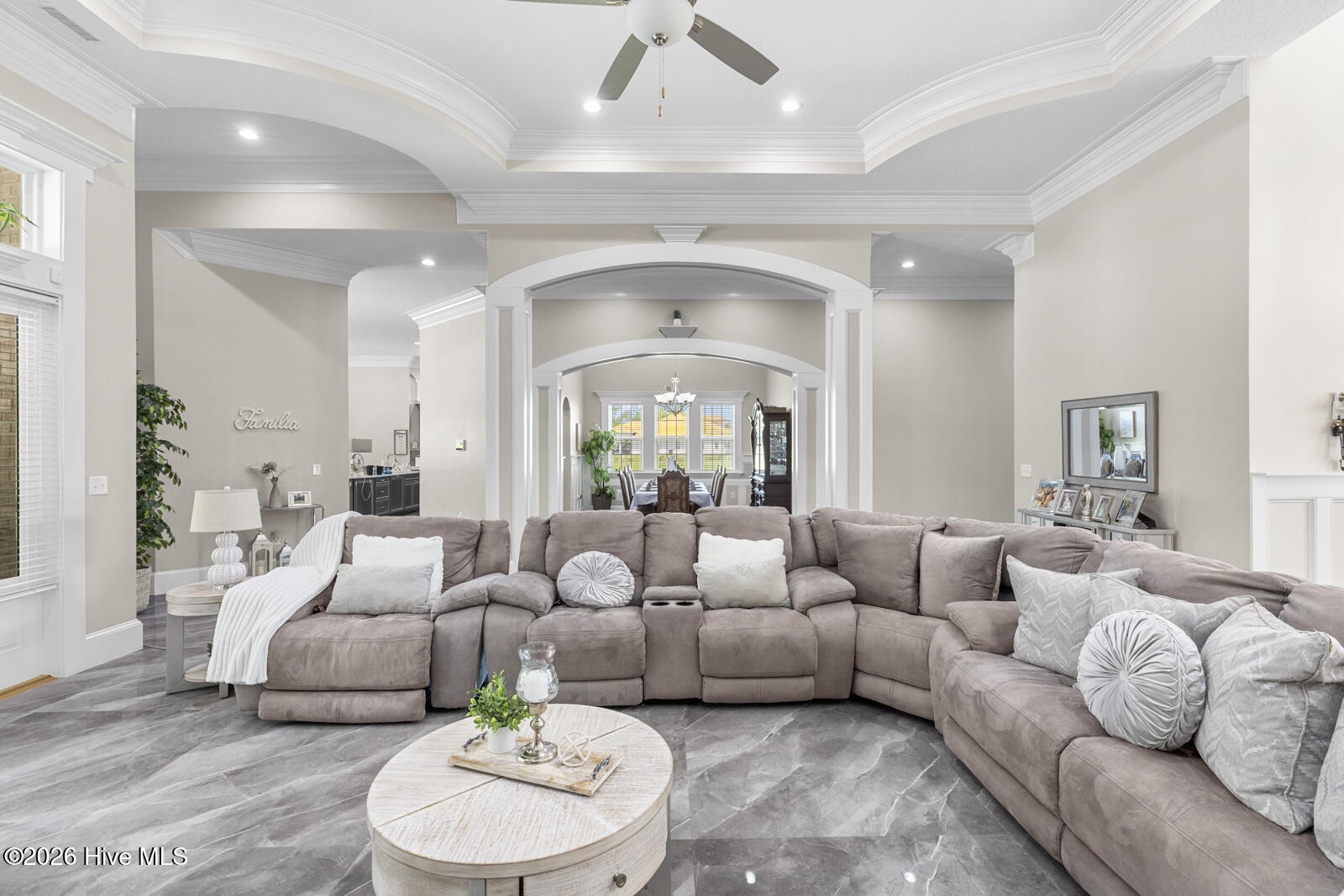 100546022 | Photo 13