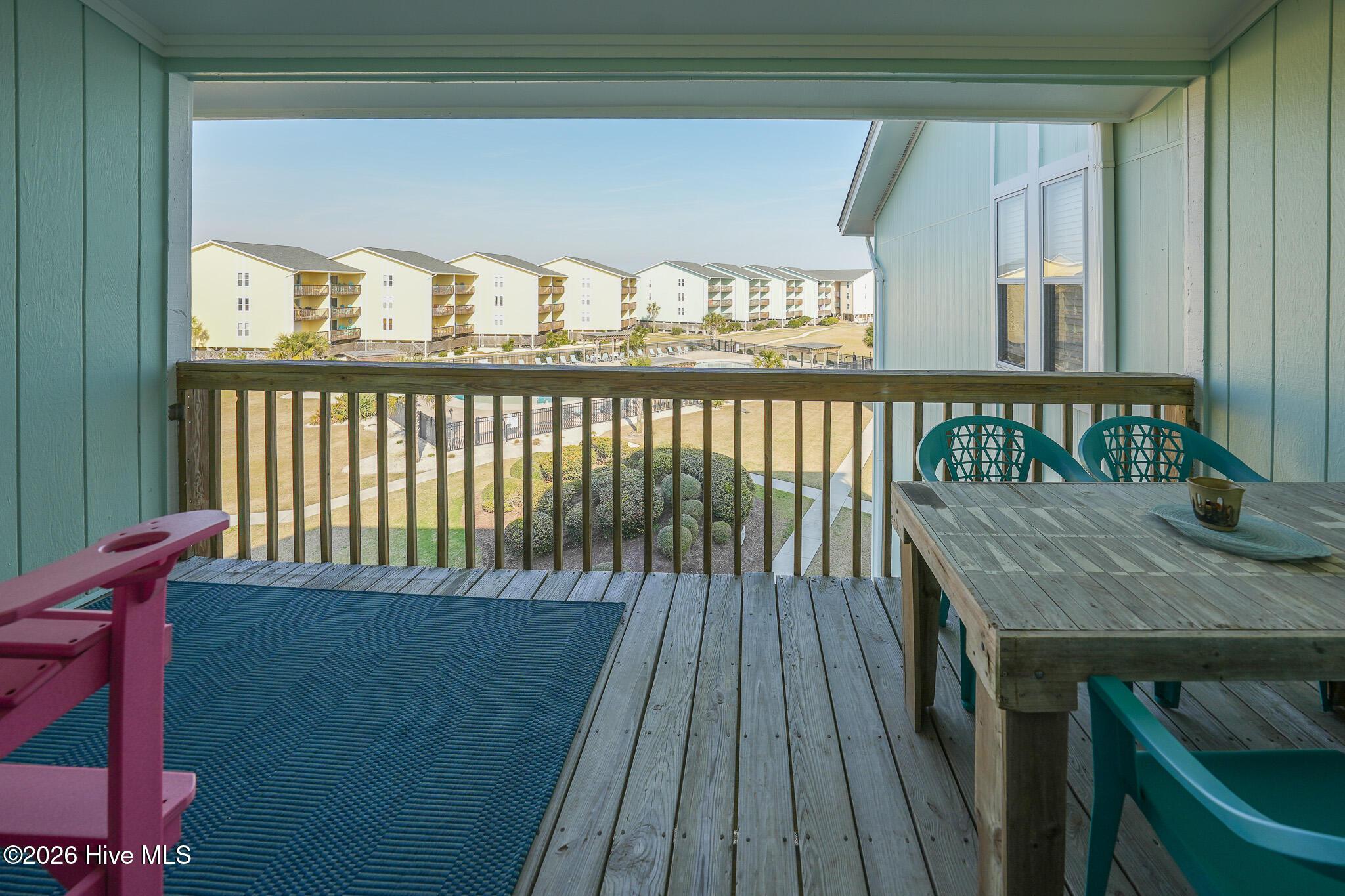 100519884 | Photo 32