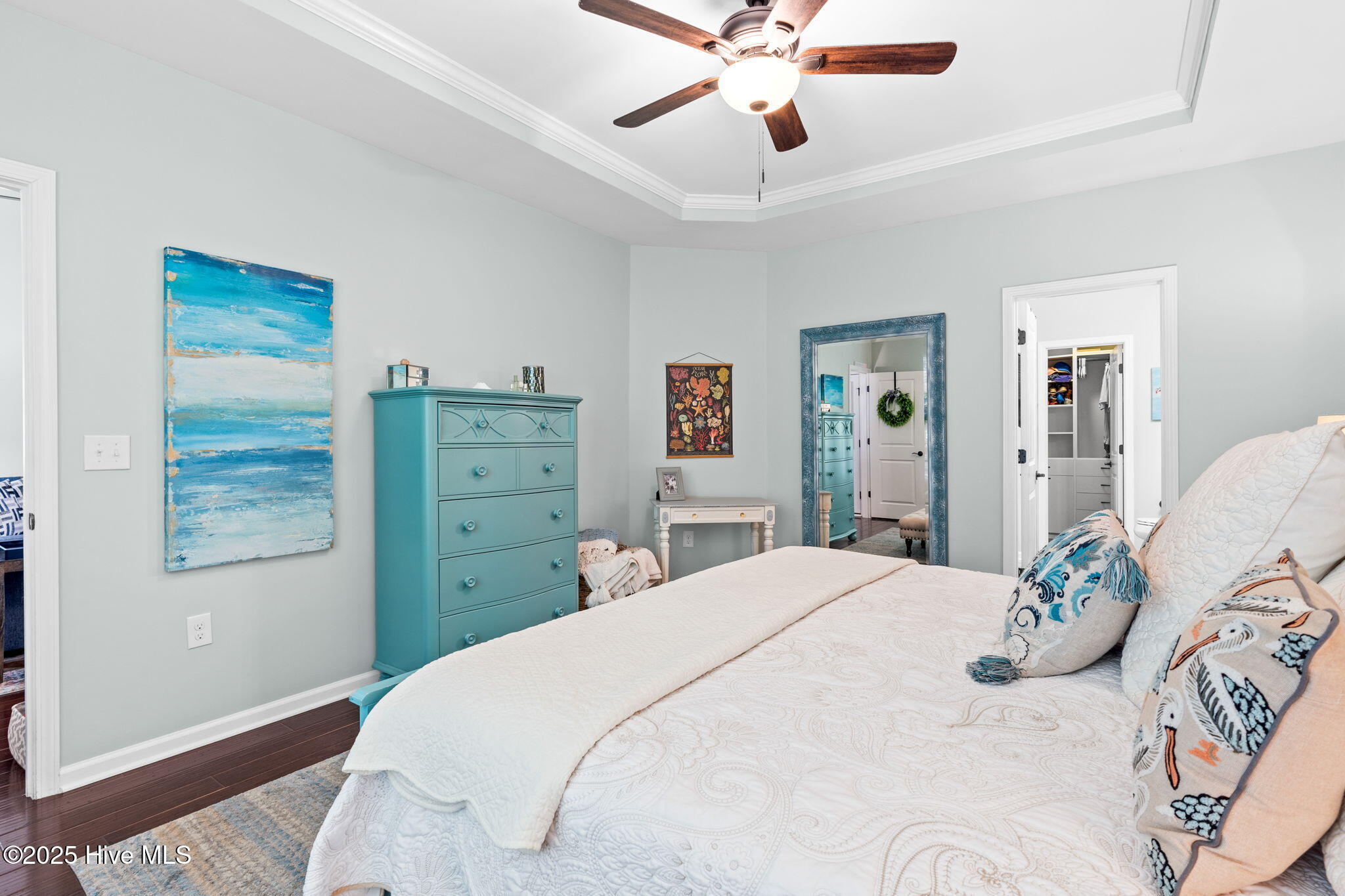 100543770 | Photo 20