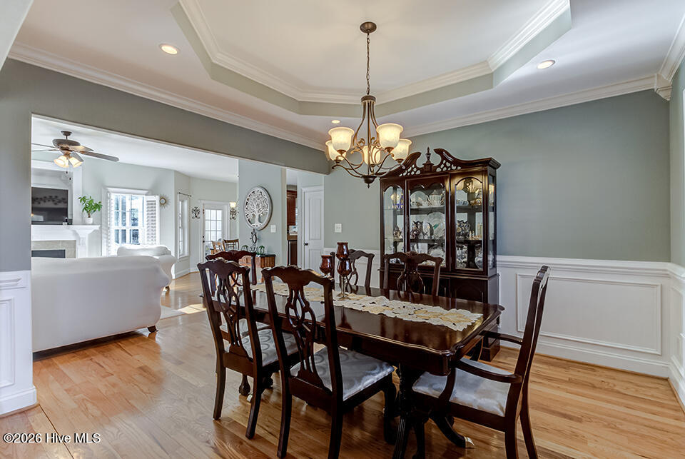 100548906 | Photo 13