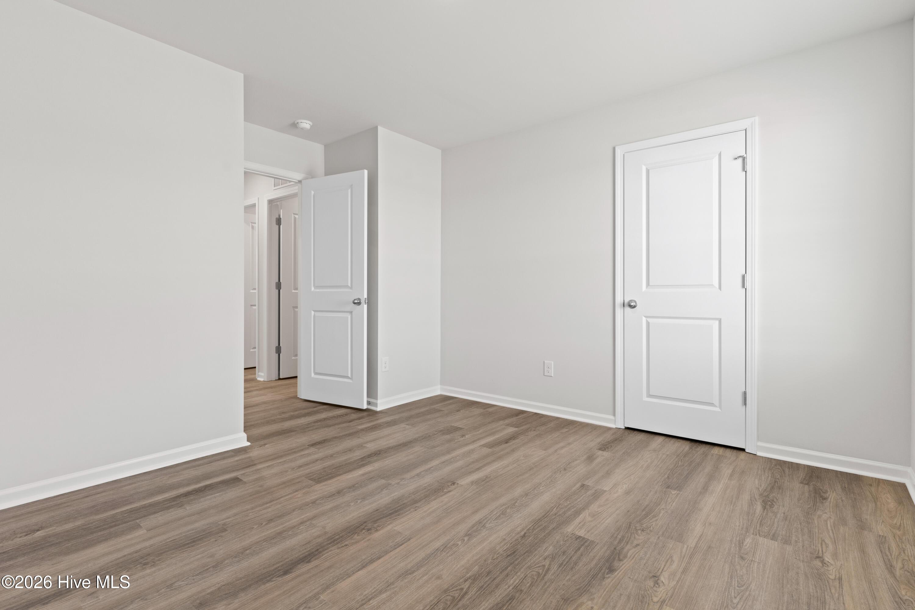 100538604 | Photo 26