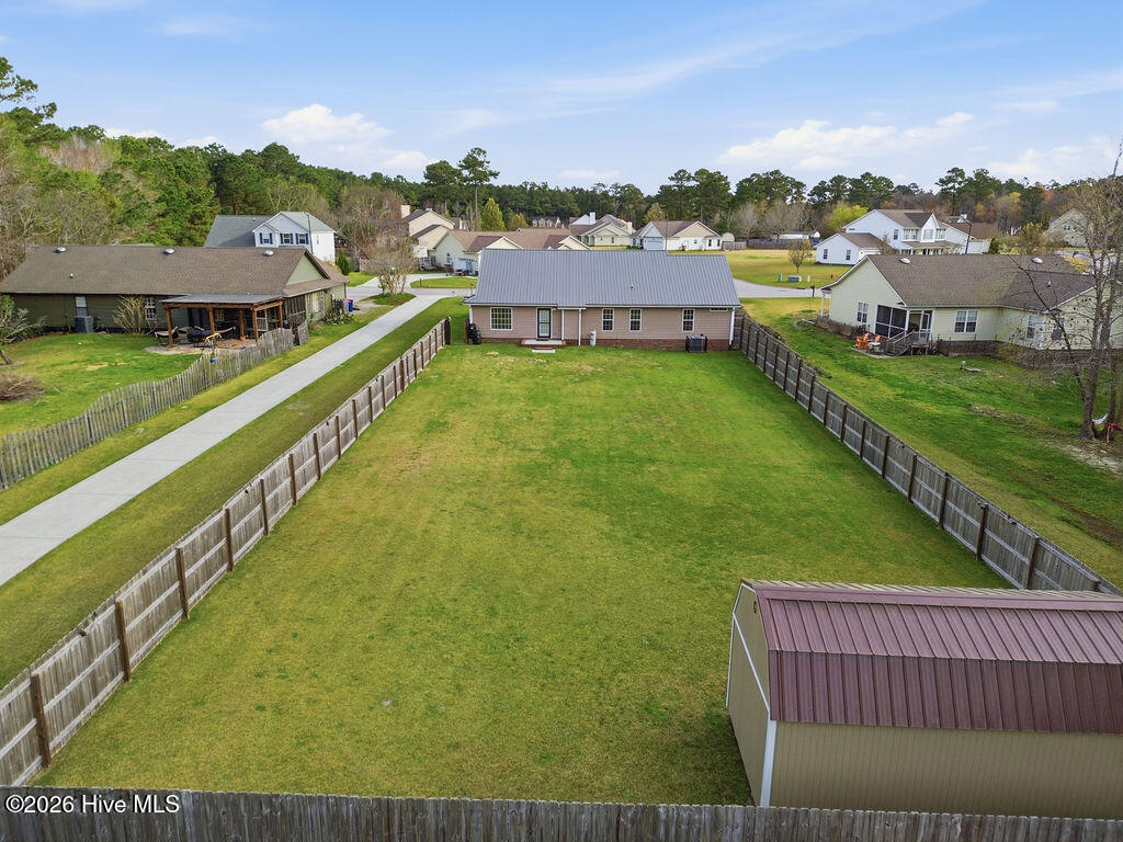 100563095 | Photo 27