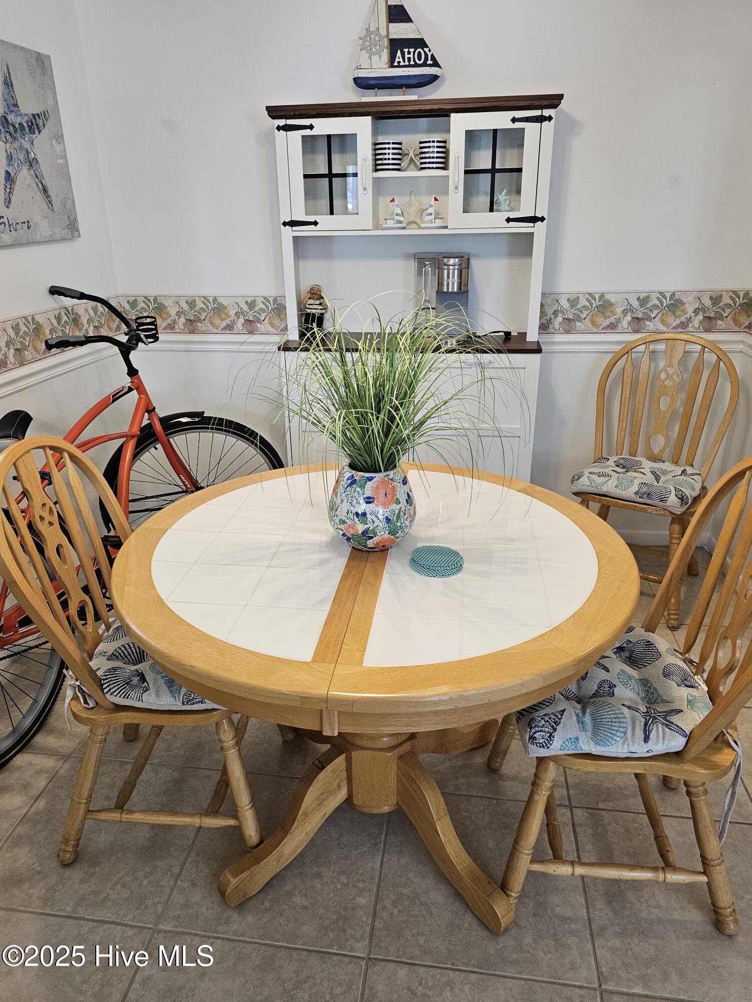 100537218 | Photo 16