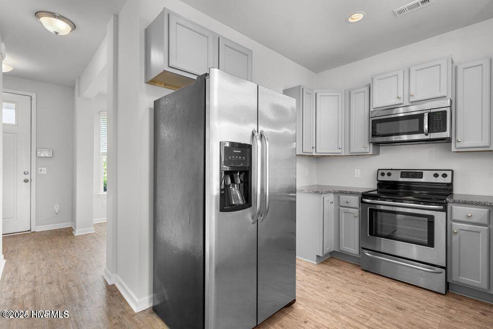 100543513 | Photo 15