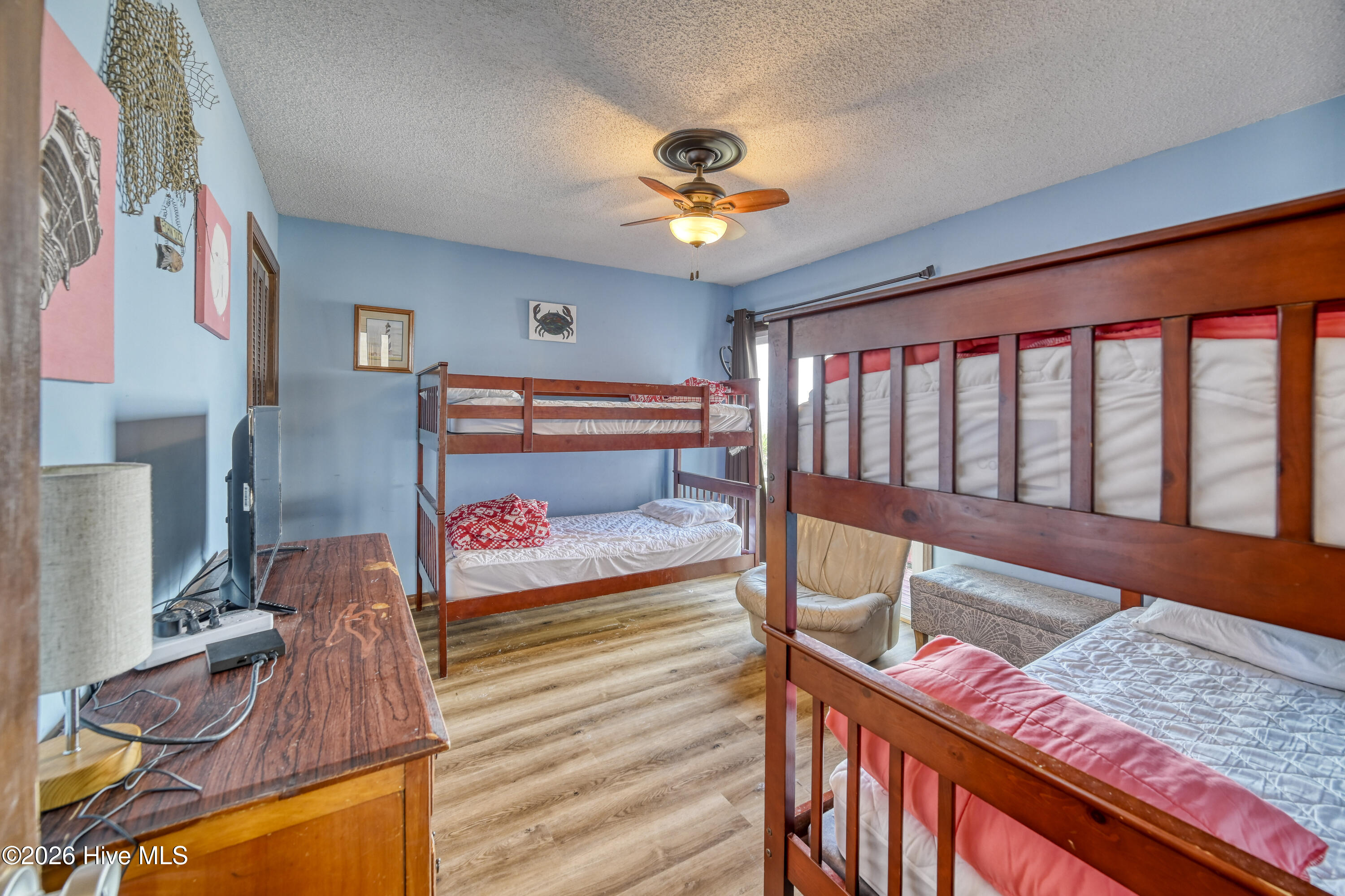 100557799 | Photo 20