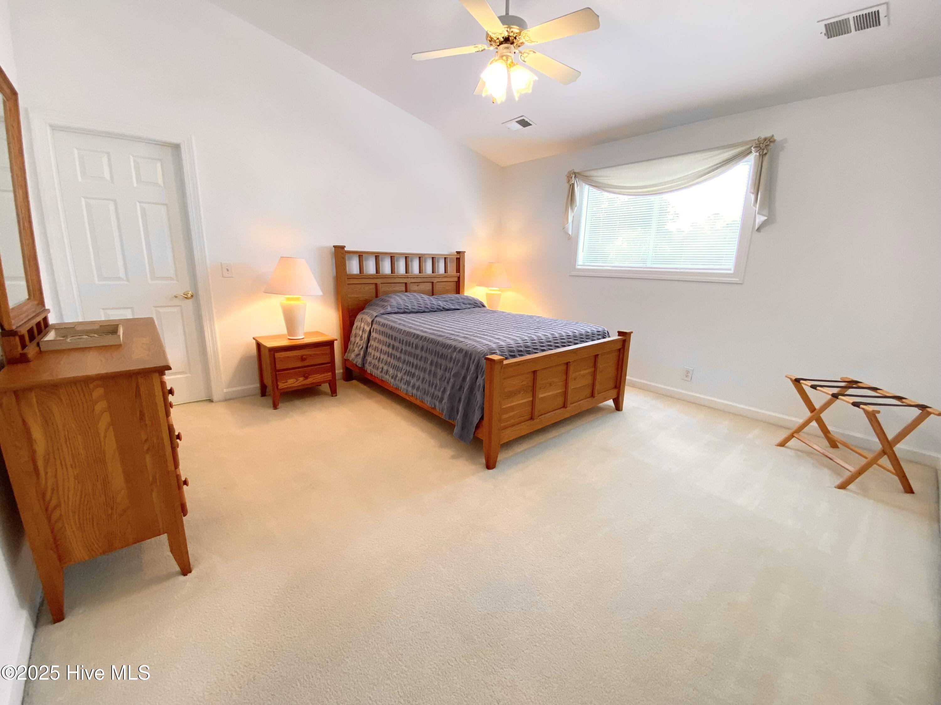 100552494 | Photo 57