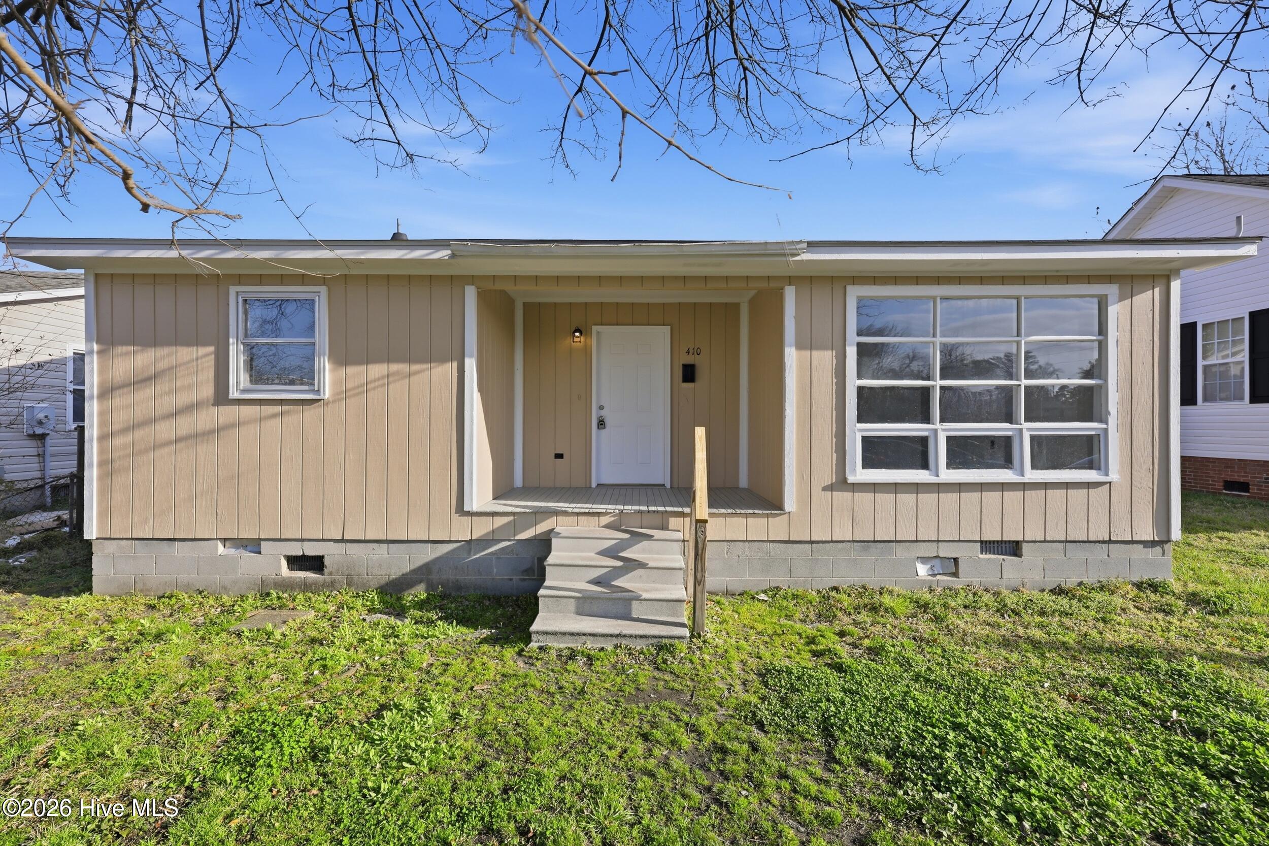 Homes for sale in Elizabeth City, NC | 410 Bank St, Elizabeth City, NC 27909 | MLS# 100558000