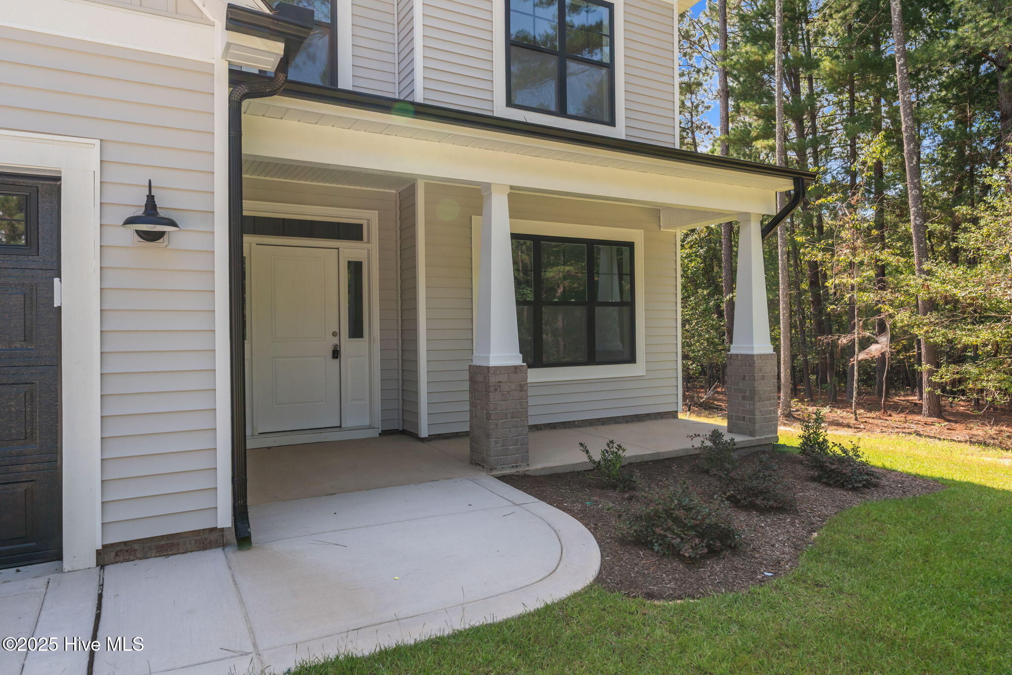 199 Pinecrest Drive
