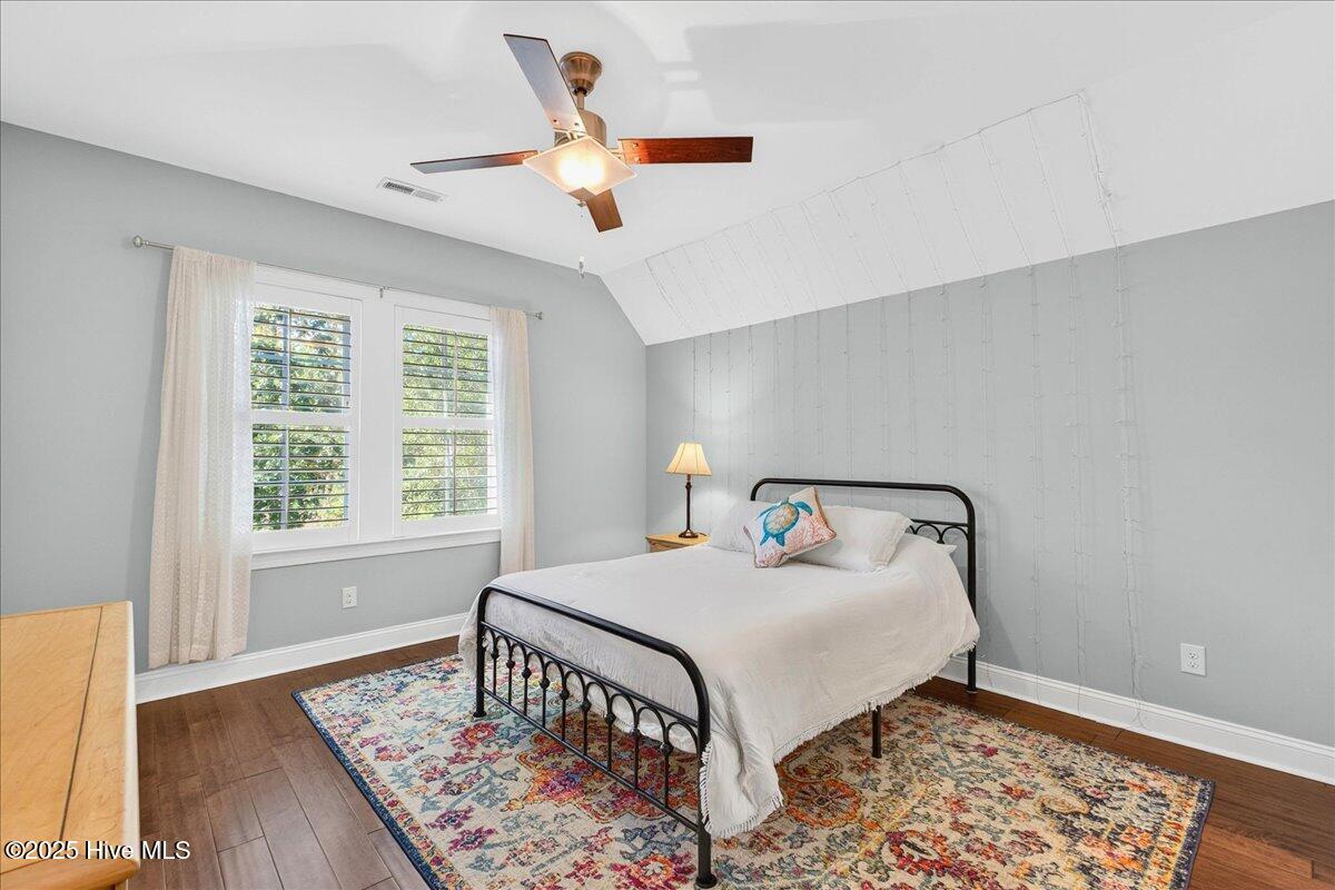 100530604 | Photo 70