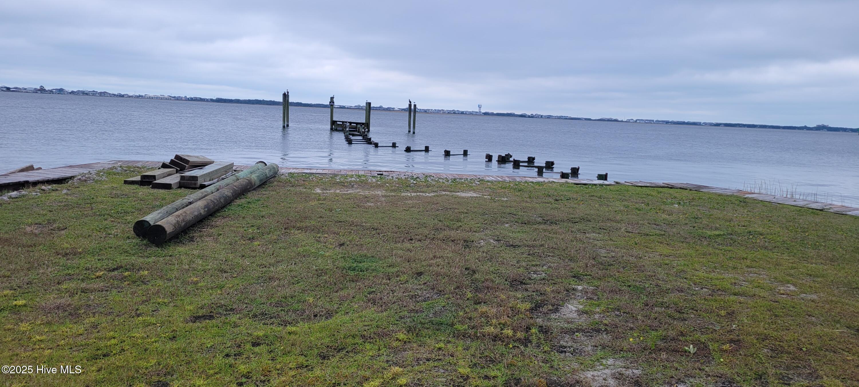 202 S 34th Street,Morehead City