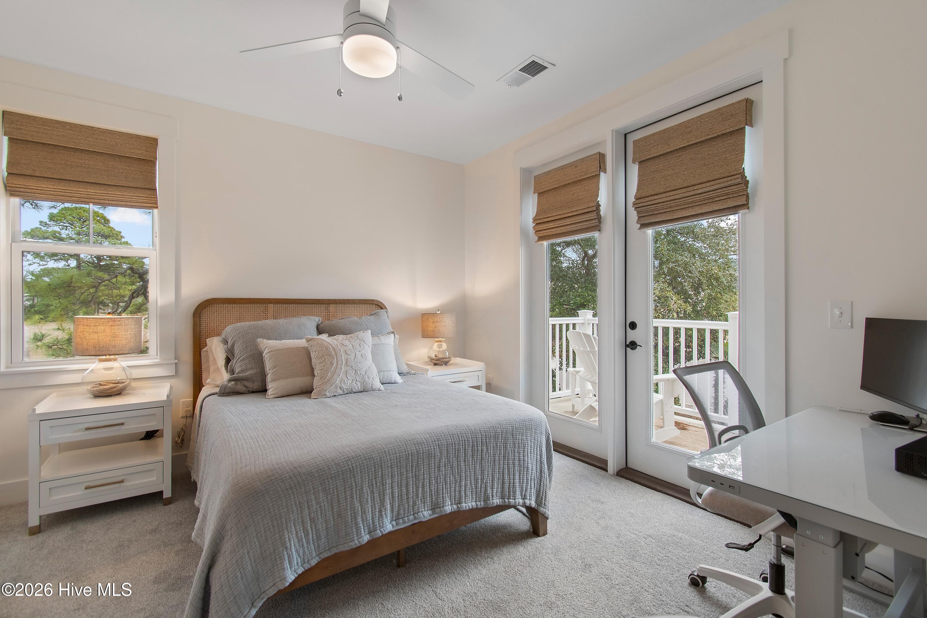 100555931 | Photo 22