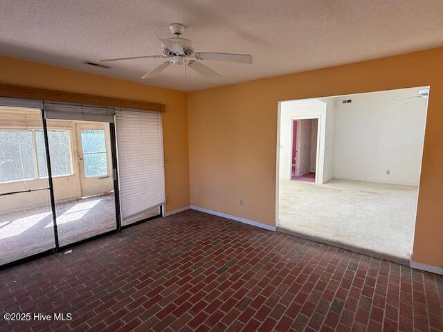 100544577 | Photo 17