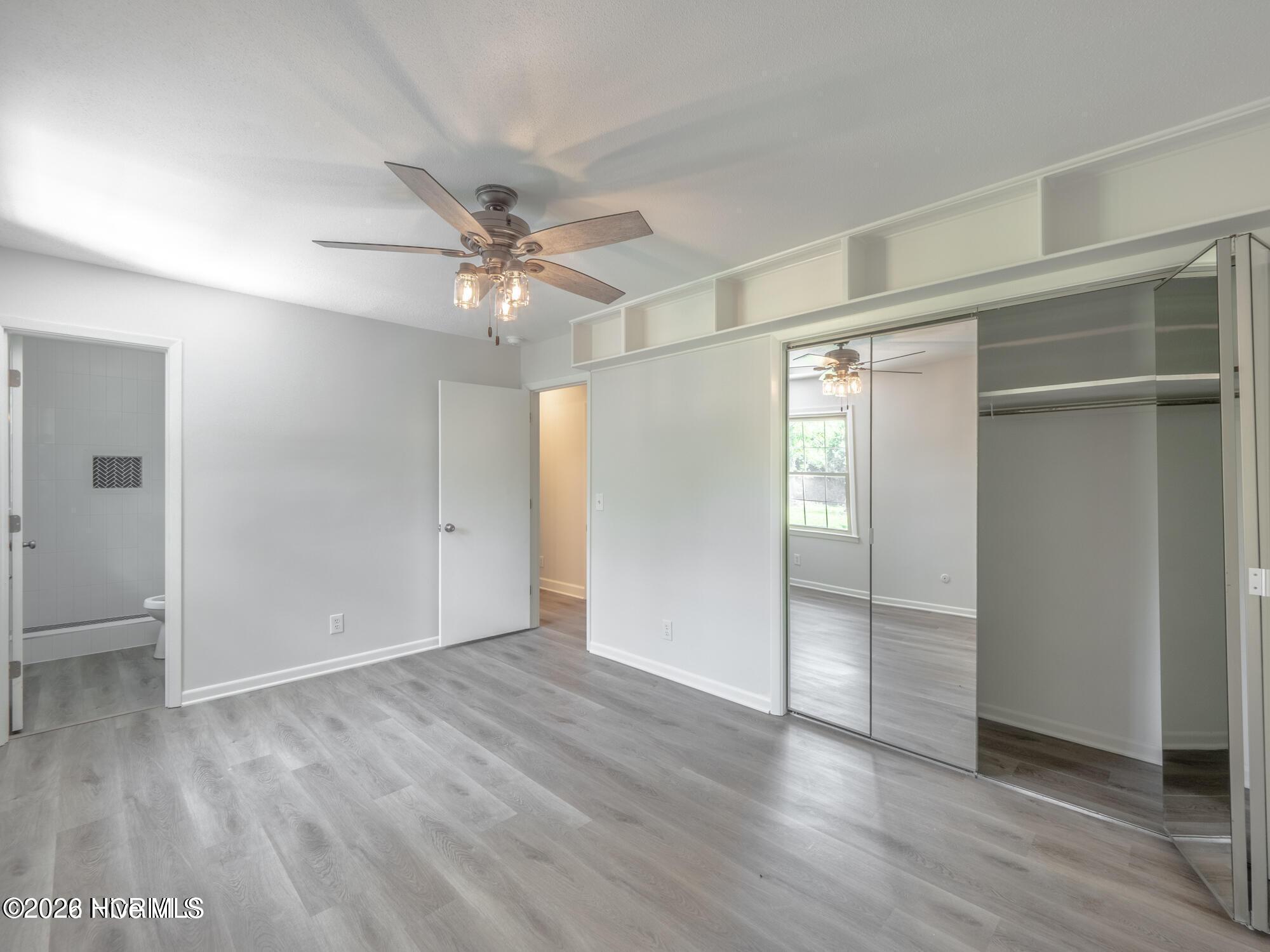 100562662 | Photo 12